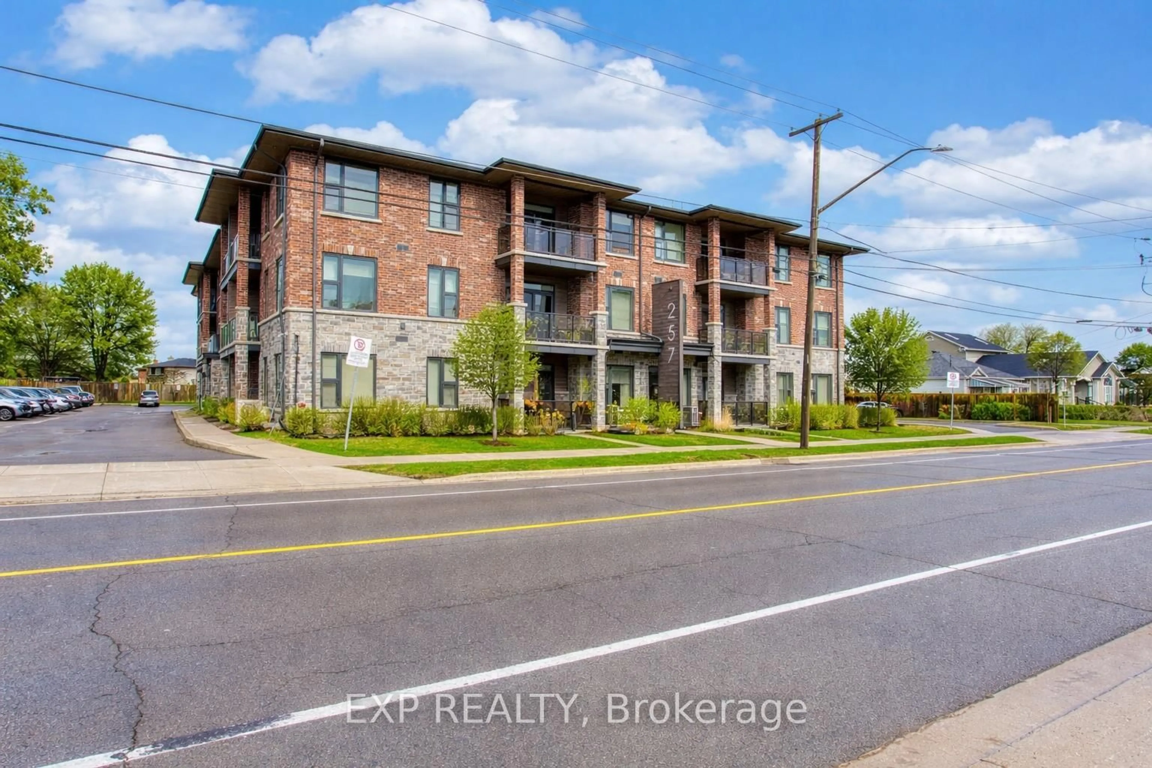 Unknown for 257 Millen Rd #205, Hamilton Ontario L8E 2H1