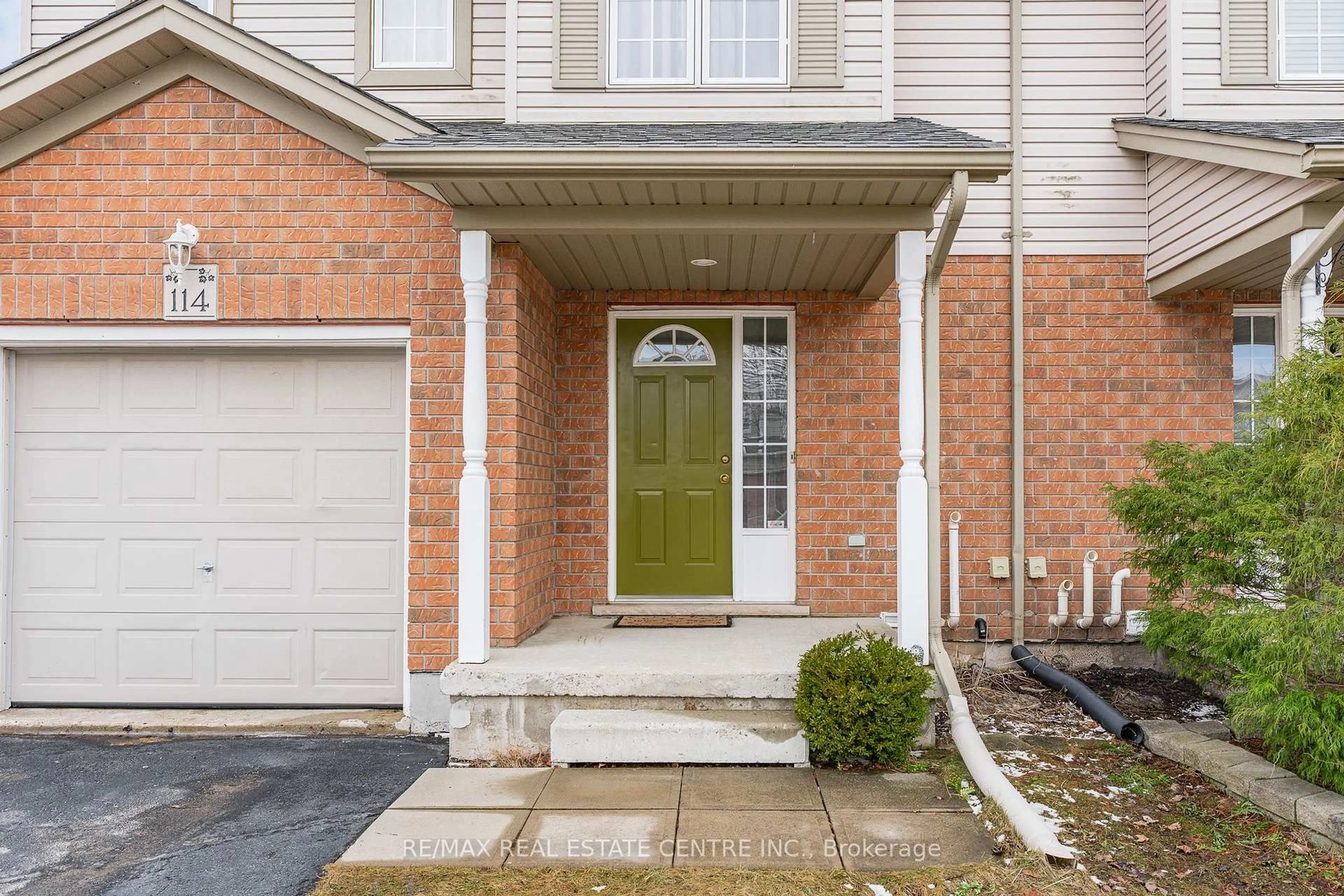 Unknown for 114 Stiefelmeyer Cres, Wilmot Ontario N3A 4K6