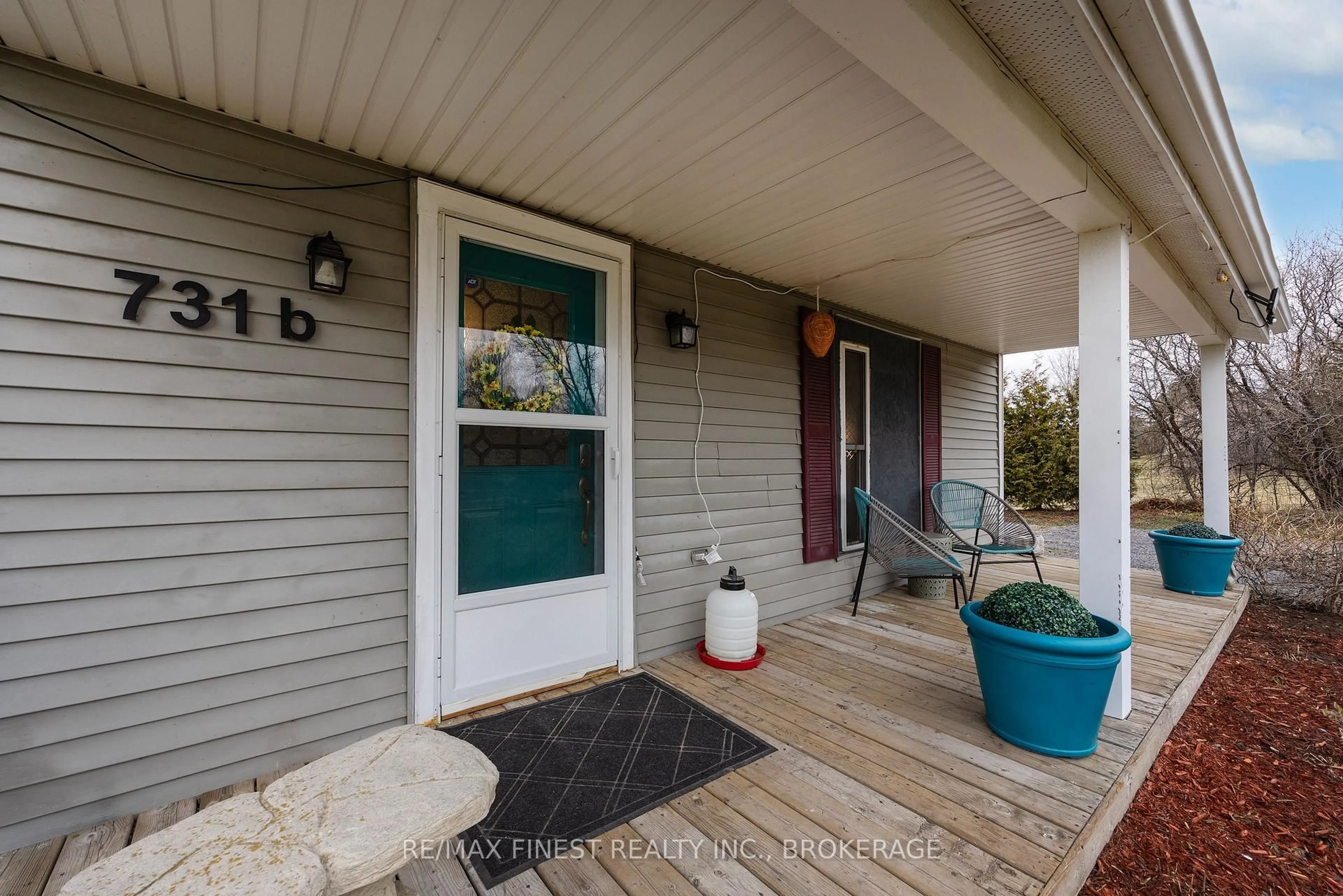 Unknown for 731b County Road 9, Greater Napanee Ontario K7R 0E3