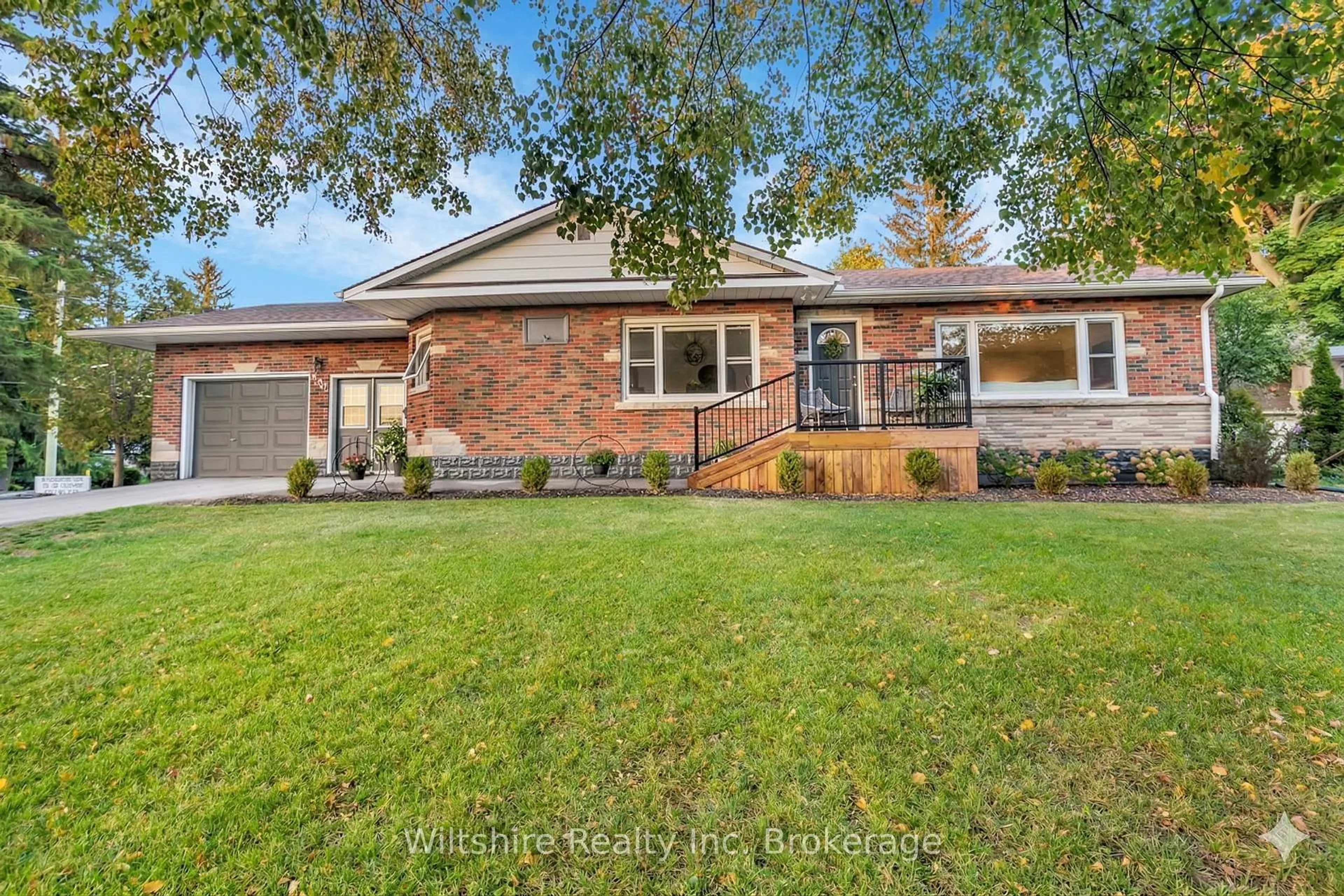 Home with brick exterior material, street for 436 Broadway St, Tillsonburg Ontario N4G 3S7