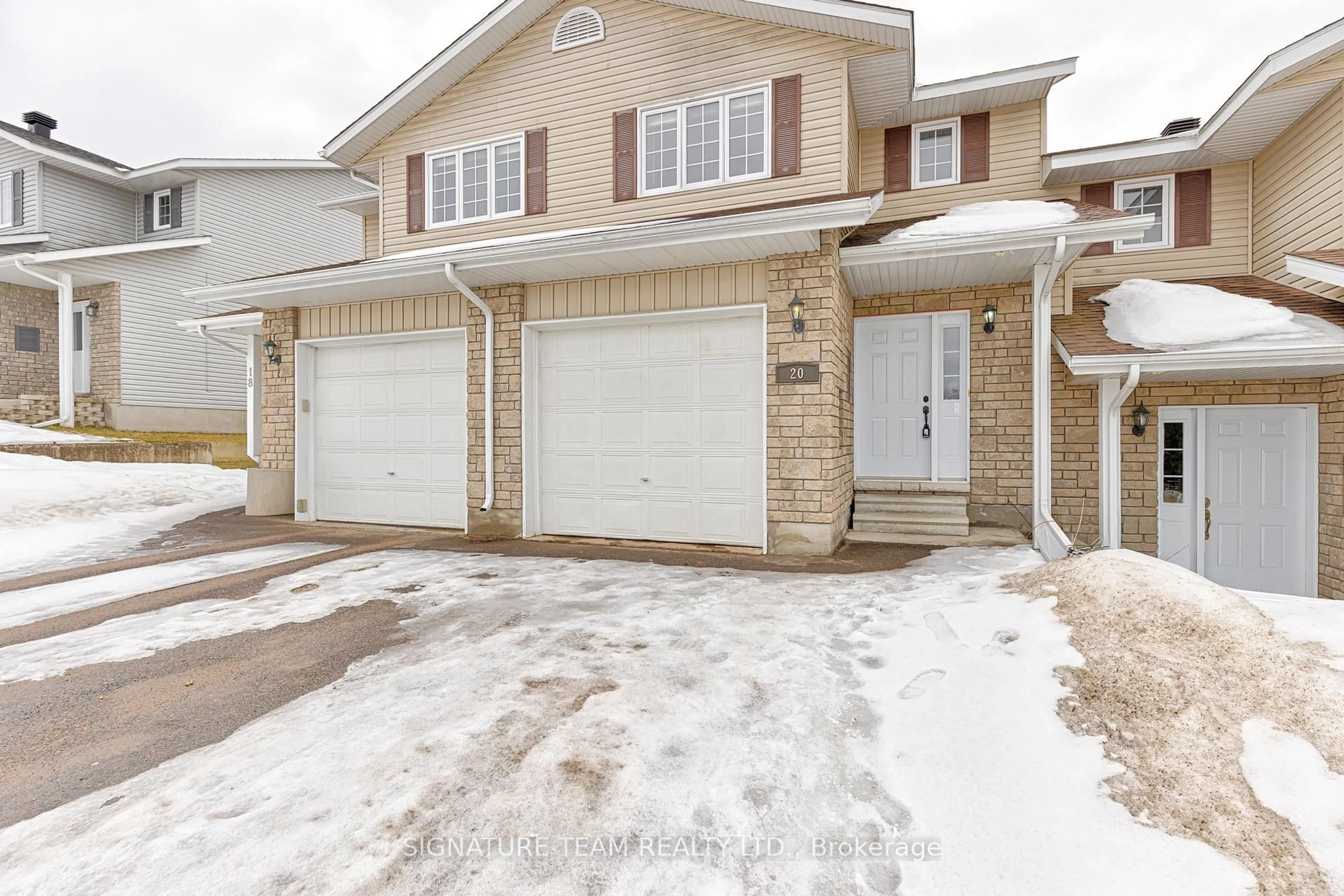 Unknown for 20 Northbrook Rd, Petawawa Ontario K8H 3N4