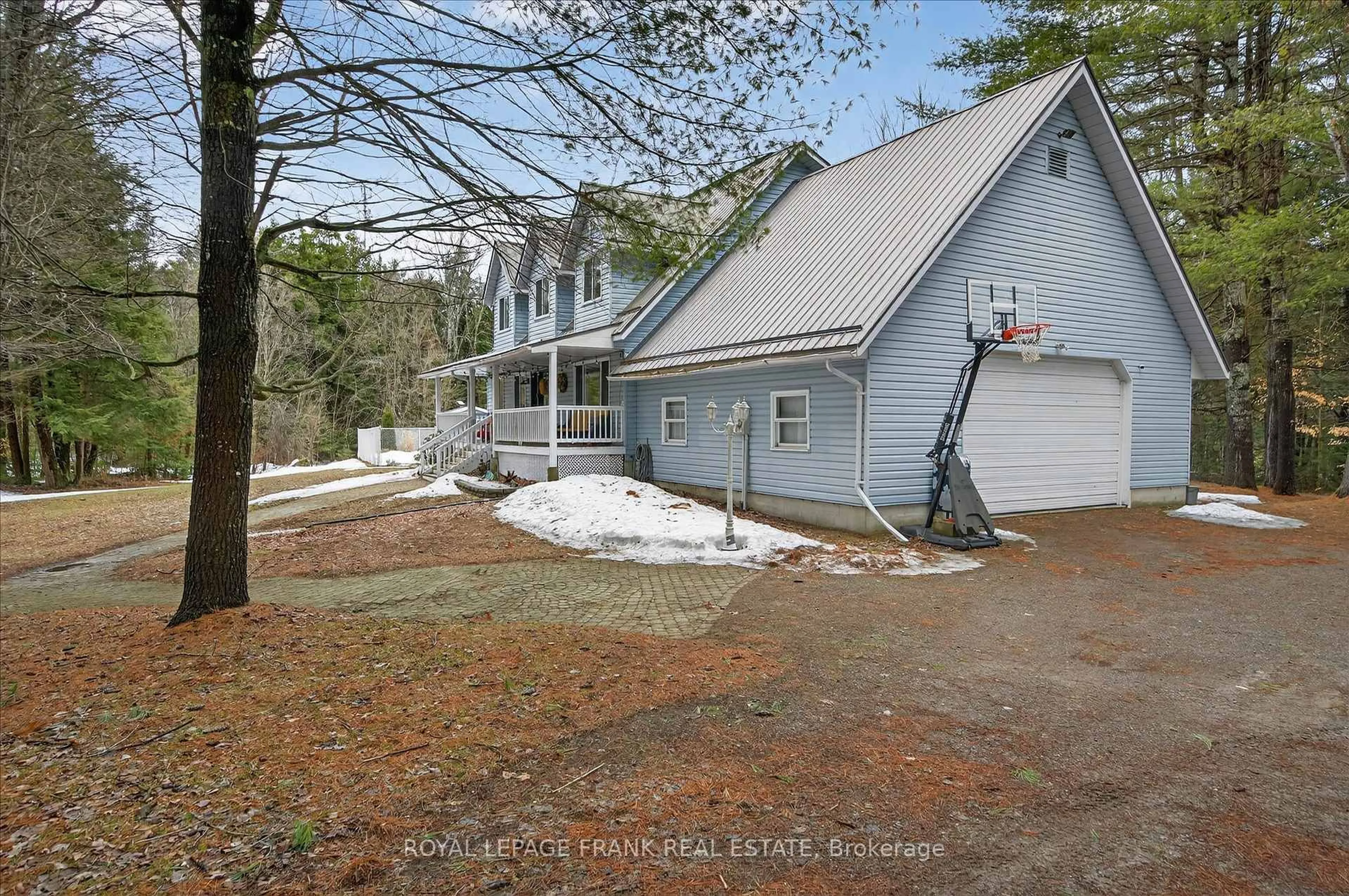 A pic from outside/outdoor area/front of a property/back of a property/a pic from drone, water/lake/river/ocean view for 177 Flinton Rd, Tweed Ontario K0K 3J0