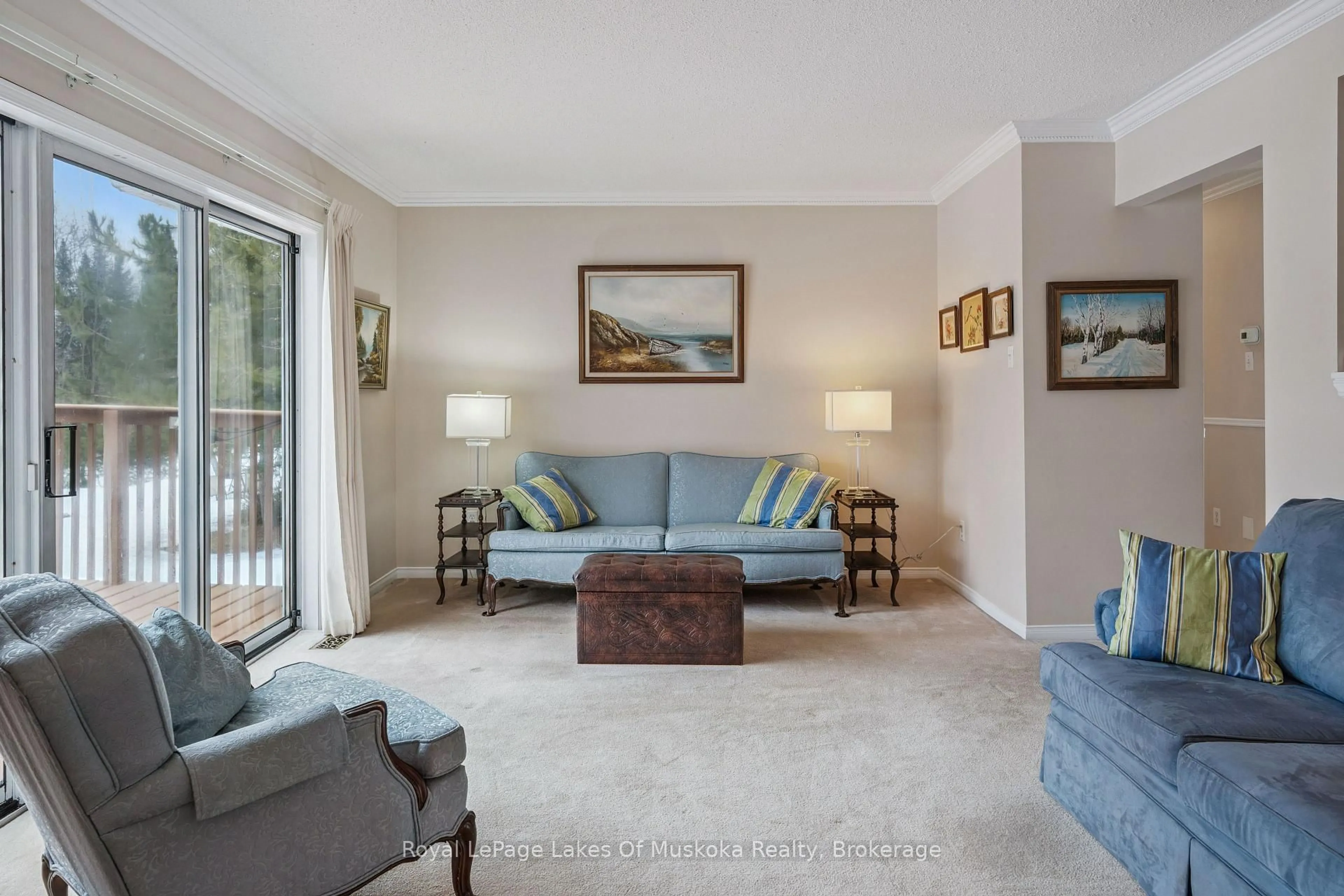 Living room with furniture, unknown for 40 Covered Bridge Tr, Bracebridge Ontario P1L 1Y1