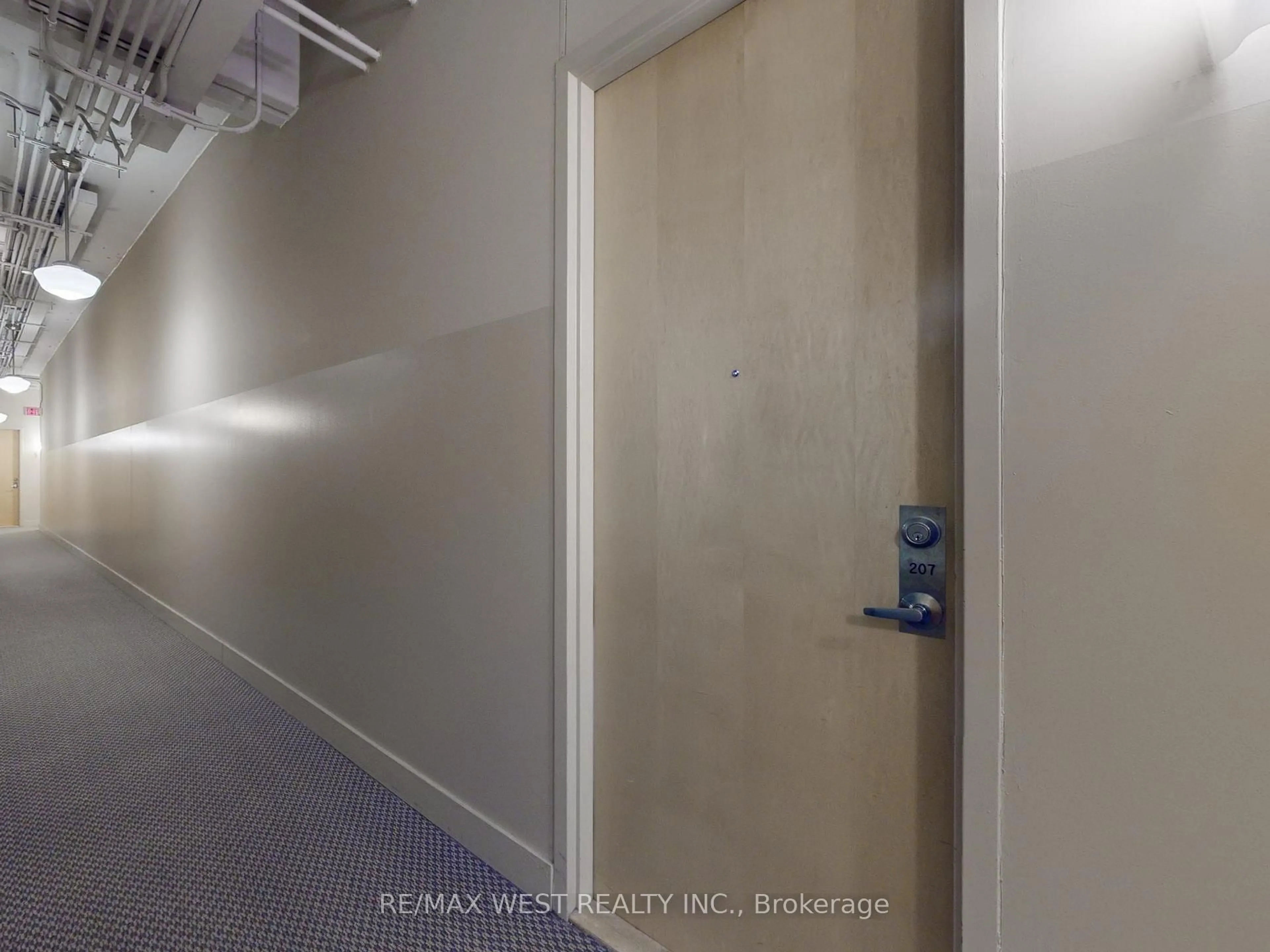 A pic of a room for 410 King St #207, Kitchener Ontario N2G 1C3