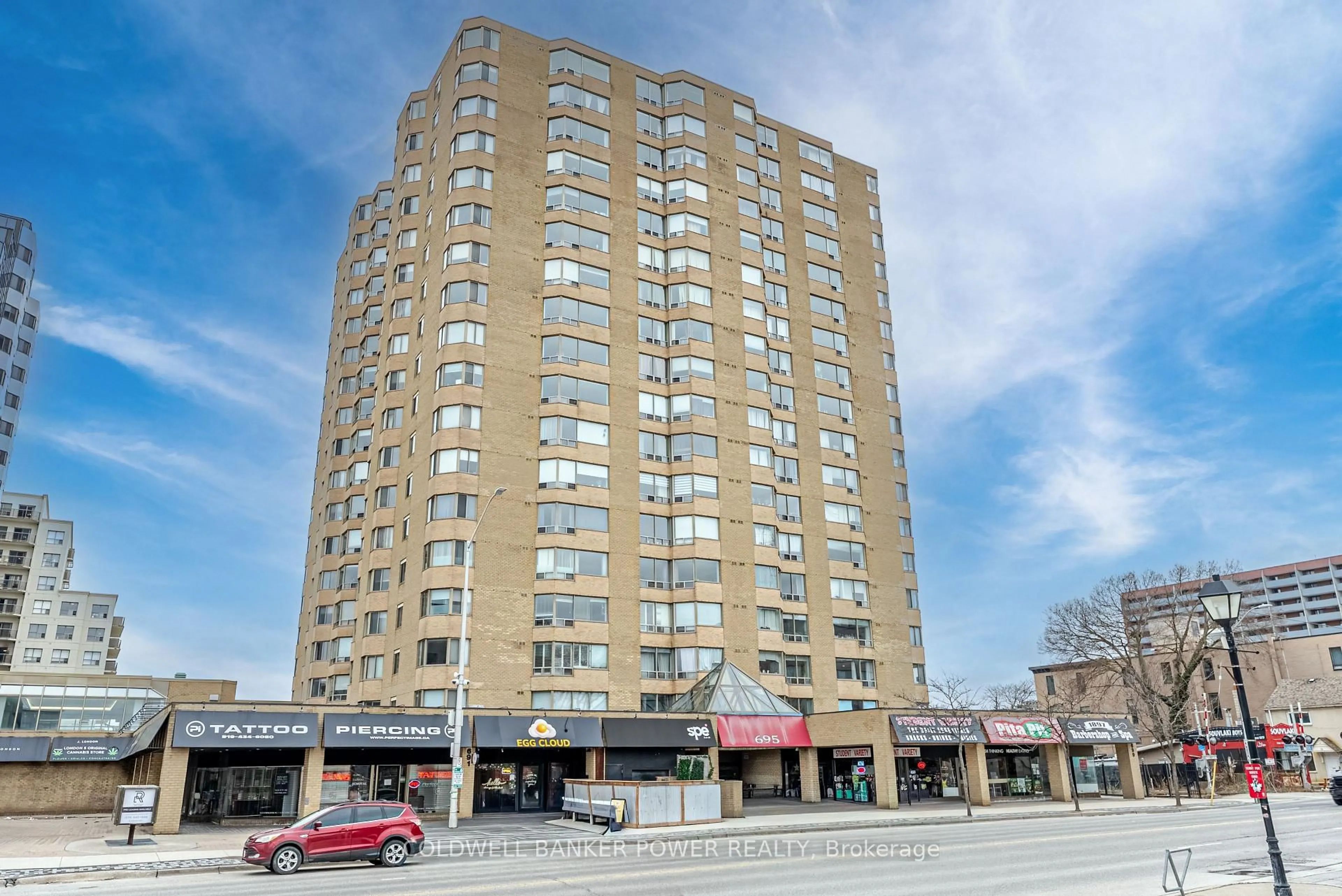Unknown for 695 Richmond St #1705, London East Ontario N6A 5M8
