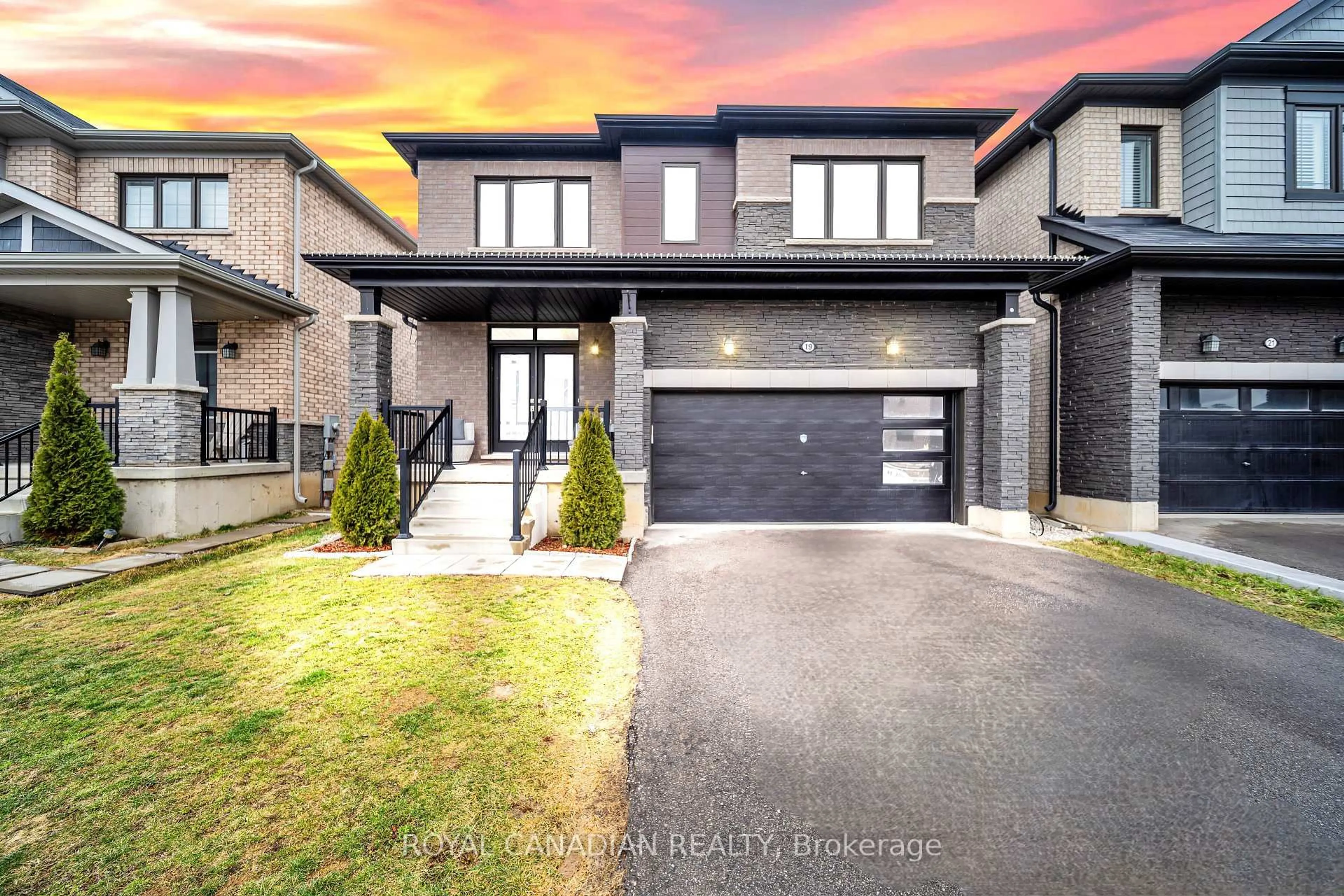 Home with brick exterior material, street for 19 Richard William Dr, Haldimand Ontario N3W 0C5