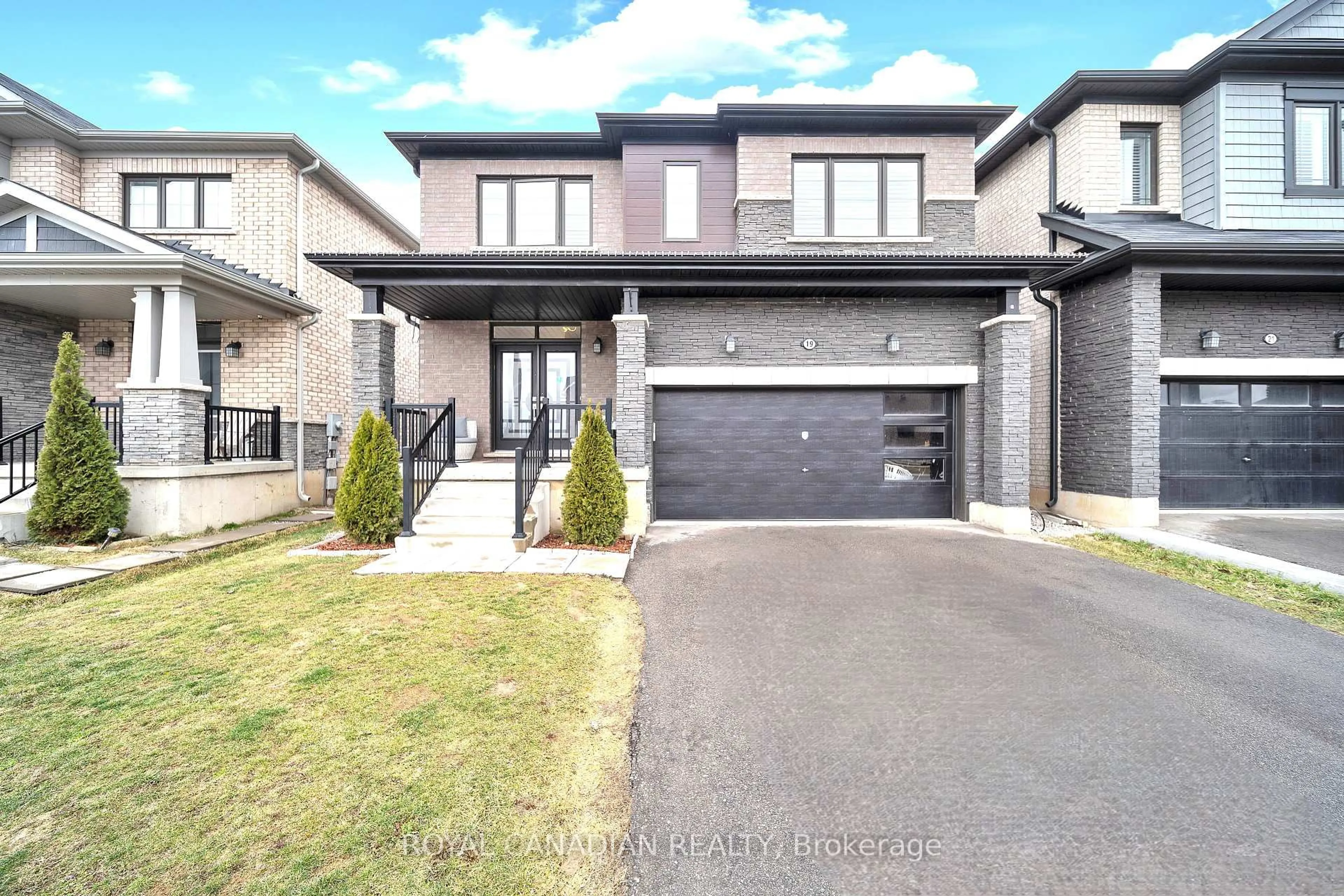 Home with brick exterior material, street for 19 Richard William Dr, Haldimand Ontario N3W 0C5