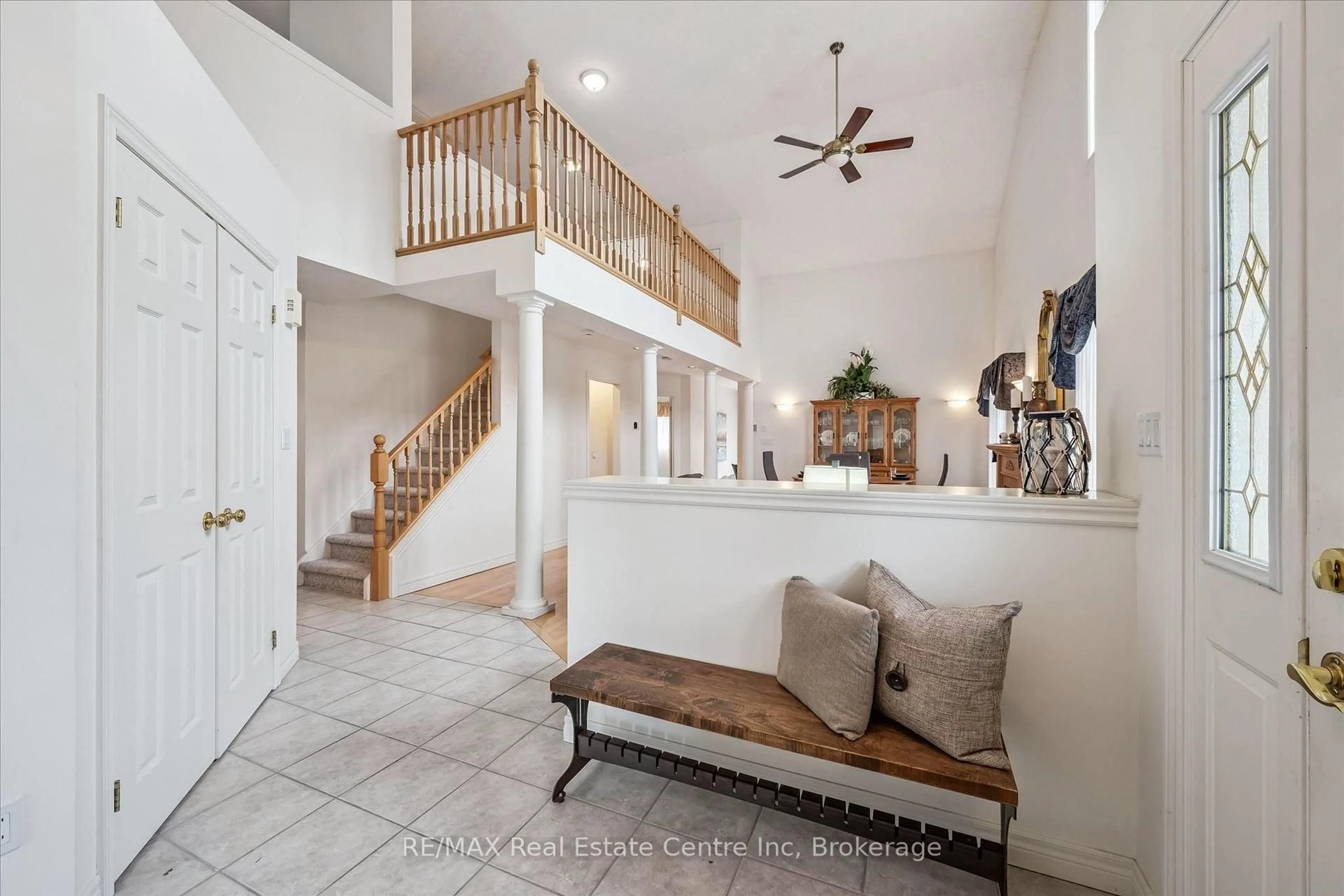 Indoor entryway for 1 Thornton St, Guelph Ontario N1E 7B4