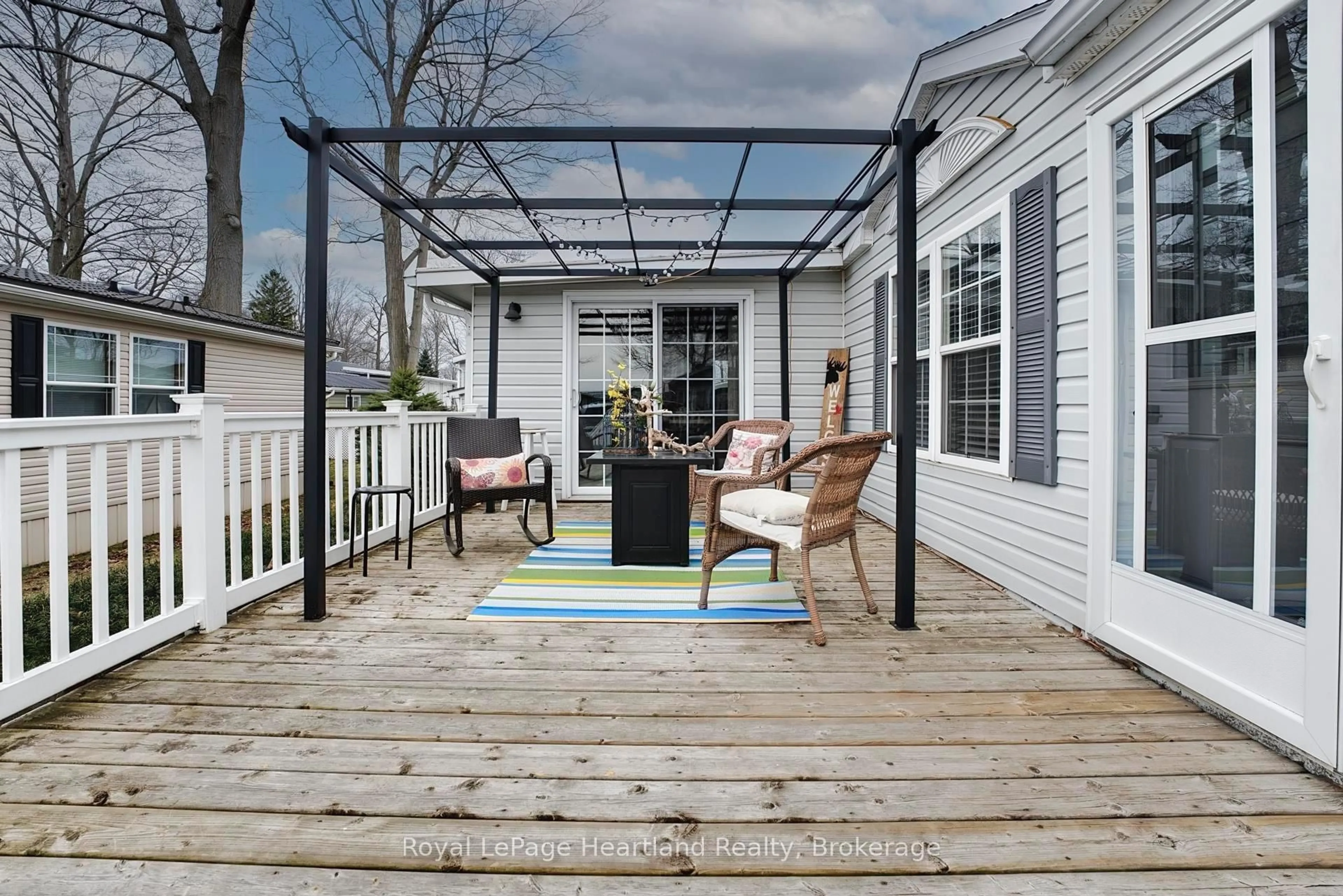 Patio, street for 21 ALGONQUIN Lane, Ashfield-Colborne-Wawanosh Ontario N7A 3Y2