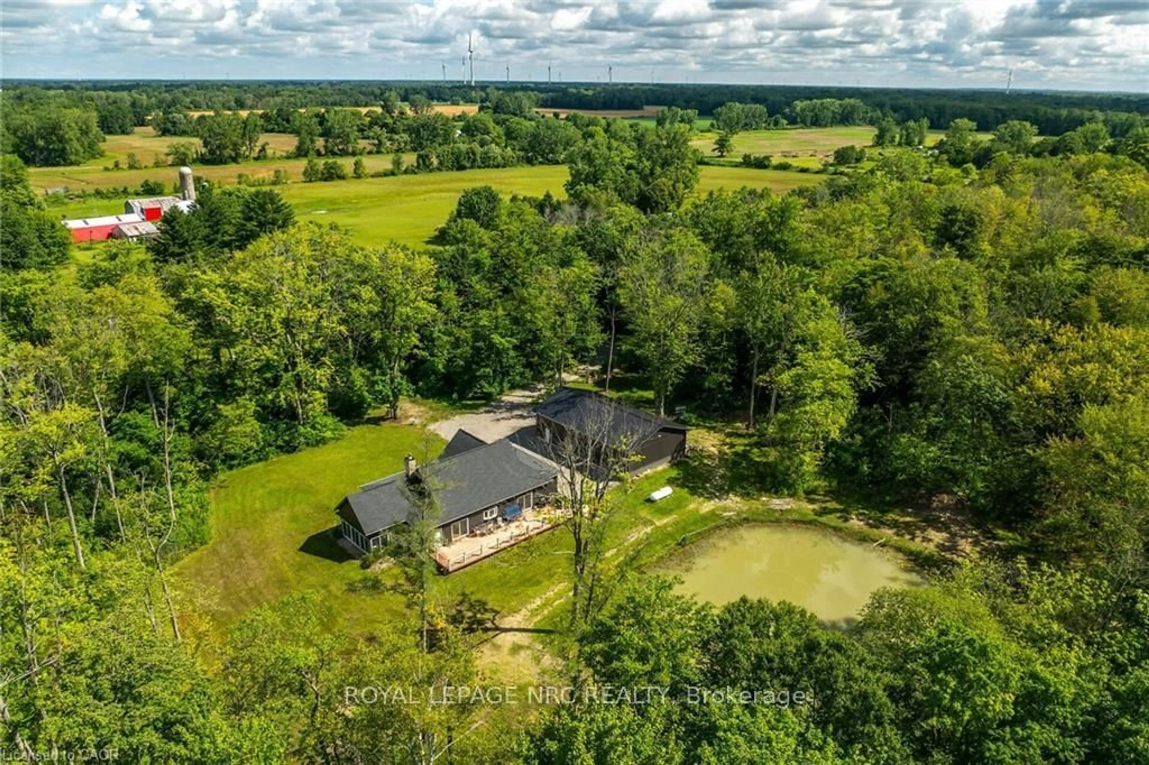 A pic from outside/outdoor area/front of a property/back of a property/a pic from drone, water/lake/river/ocean view for 352 Moulton-Aiken Rd, Haldimand Ontario N1A 2W5
