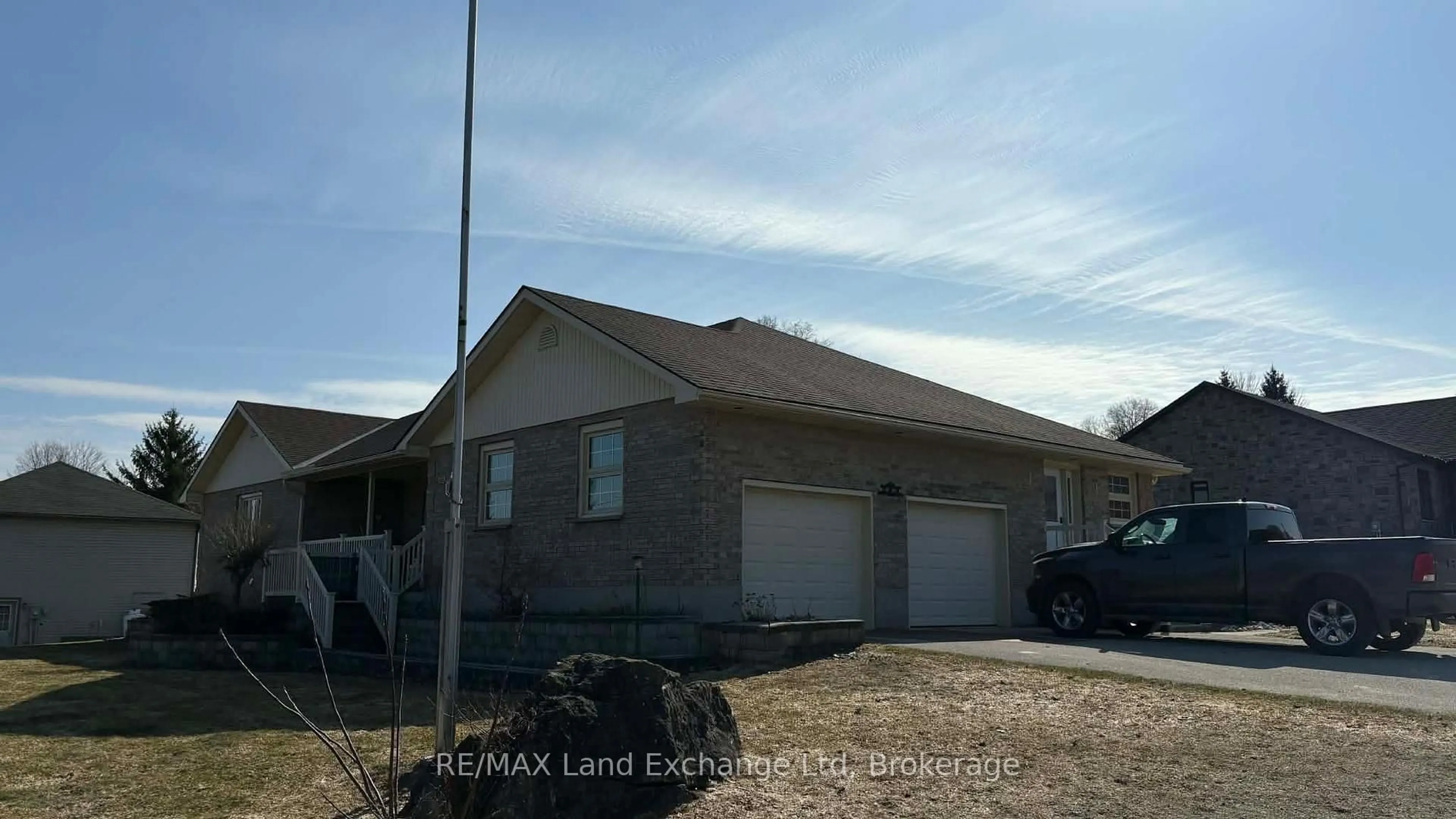 Home with vinyl exterior material, street for 122 James St, Arran-Elderslie Ontario N0G 2N0