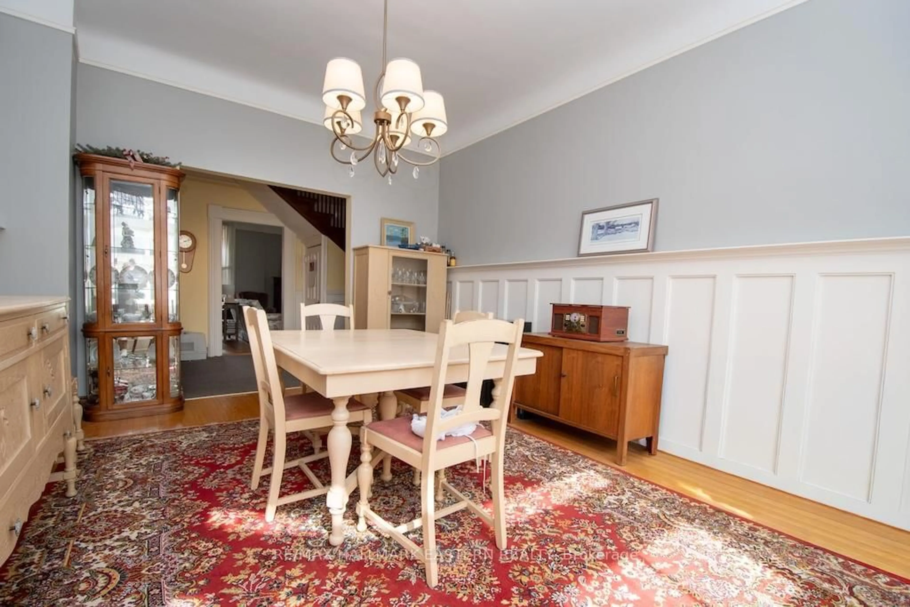 Dining room, unknown for 813 Water St. & Argyle St, Peterborough Ontario K9H 3N7