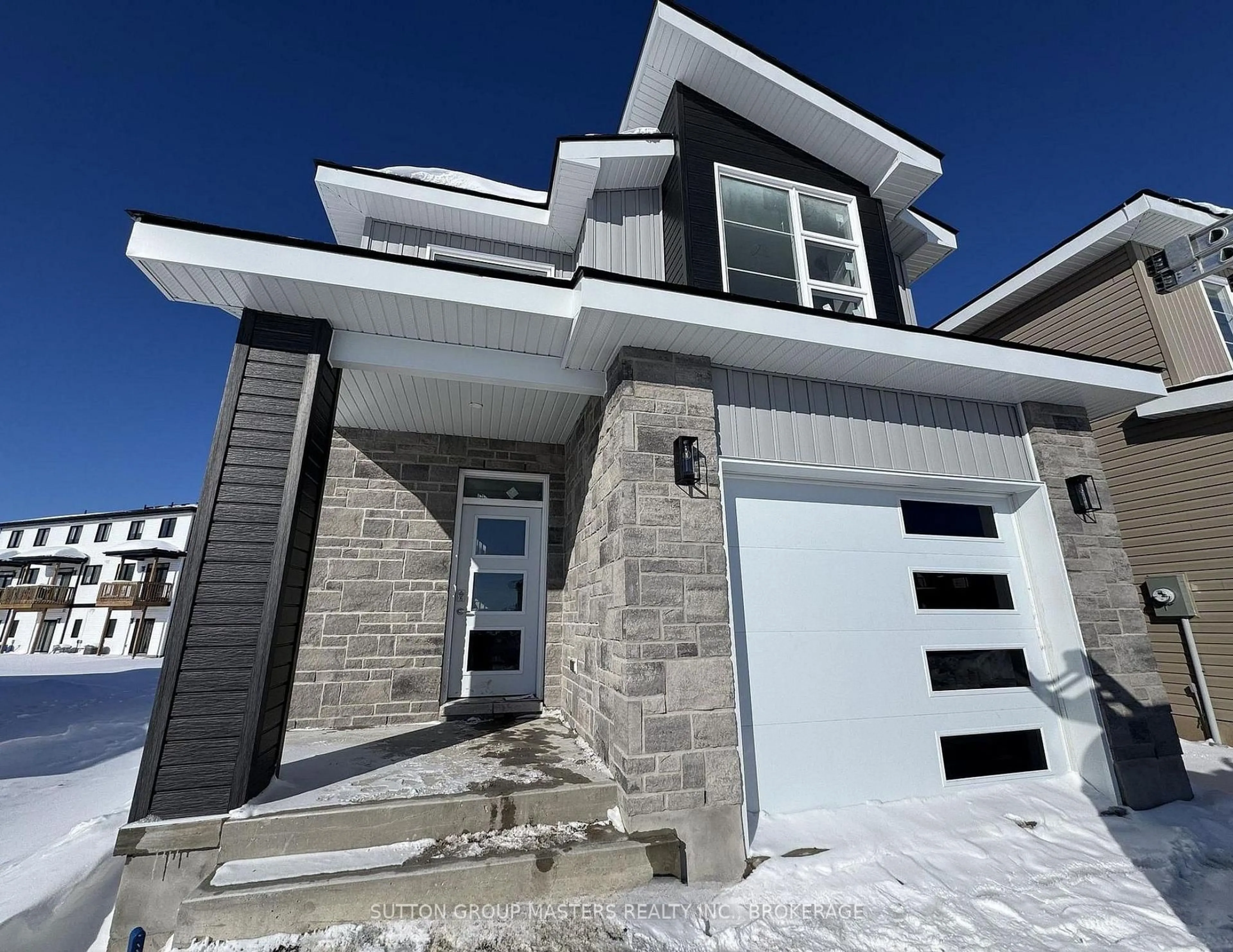 Unknown for 230 Dr Richard James Cres, Loyalist Ontario K7N 0E5