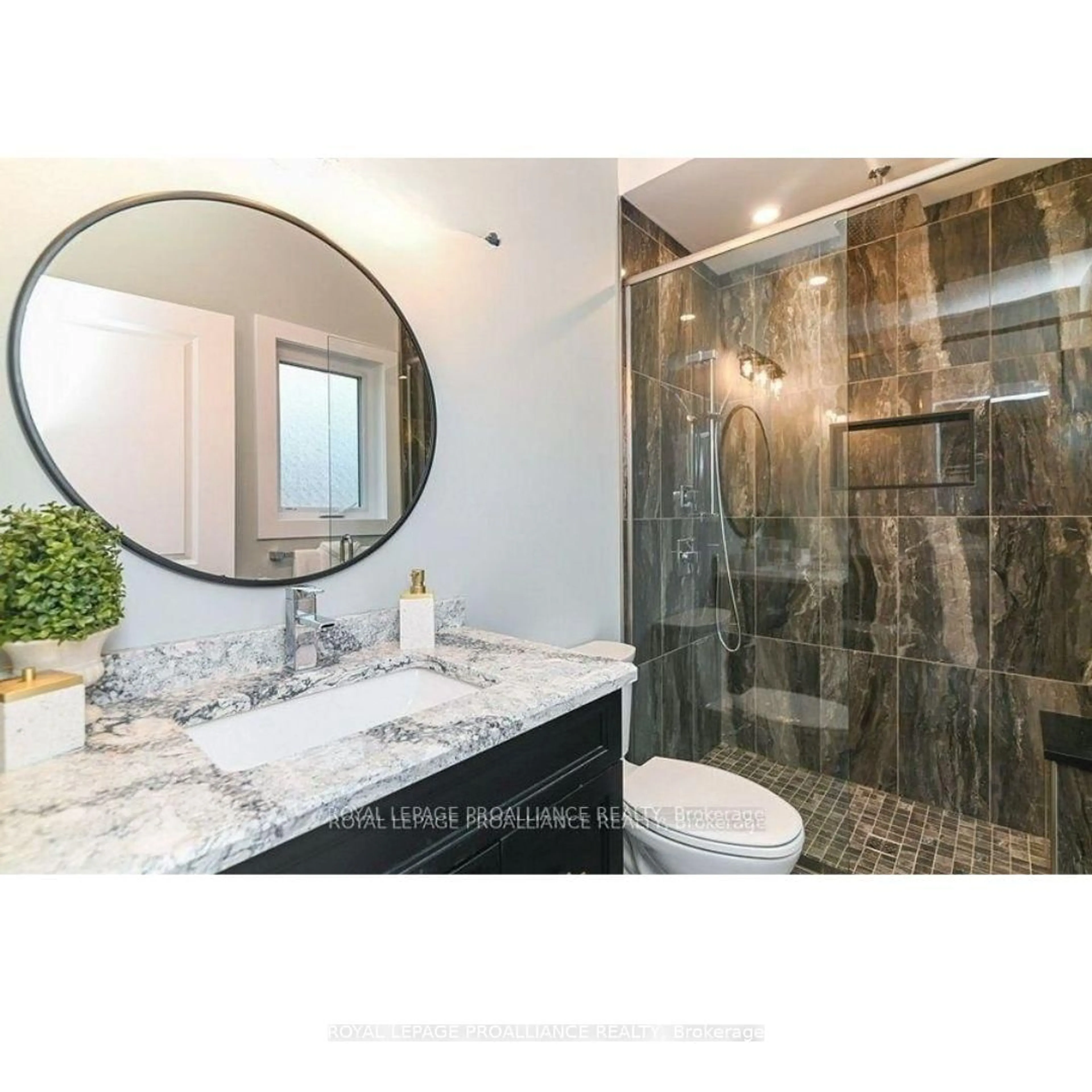 Contemporary bathroom, ceramic/tile floor for 80 Riverside Tr, Trent Hills Ontario K0K 1L0
