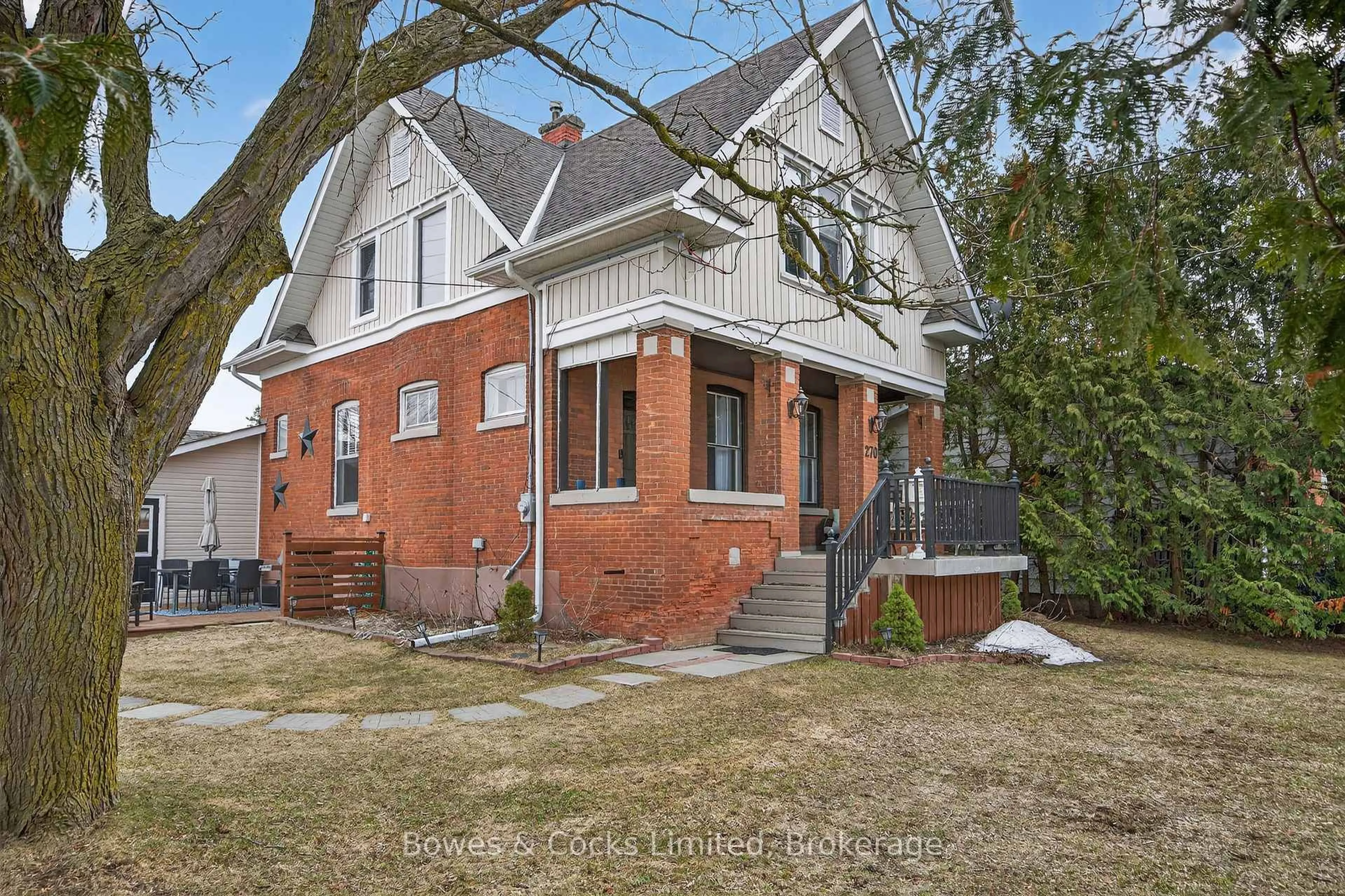 Home with brick exterior material, street for 270 William St, Kawartha Lakes Ontario K9V 4C1