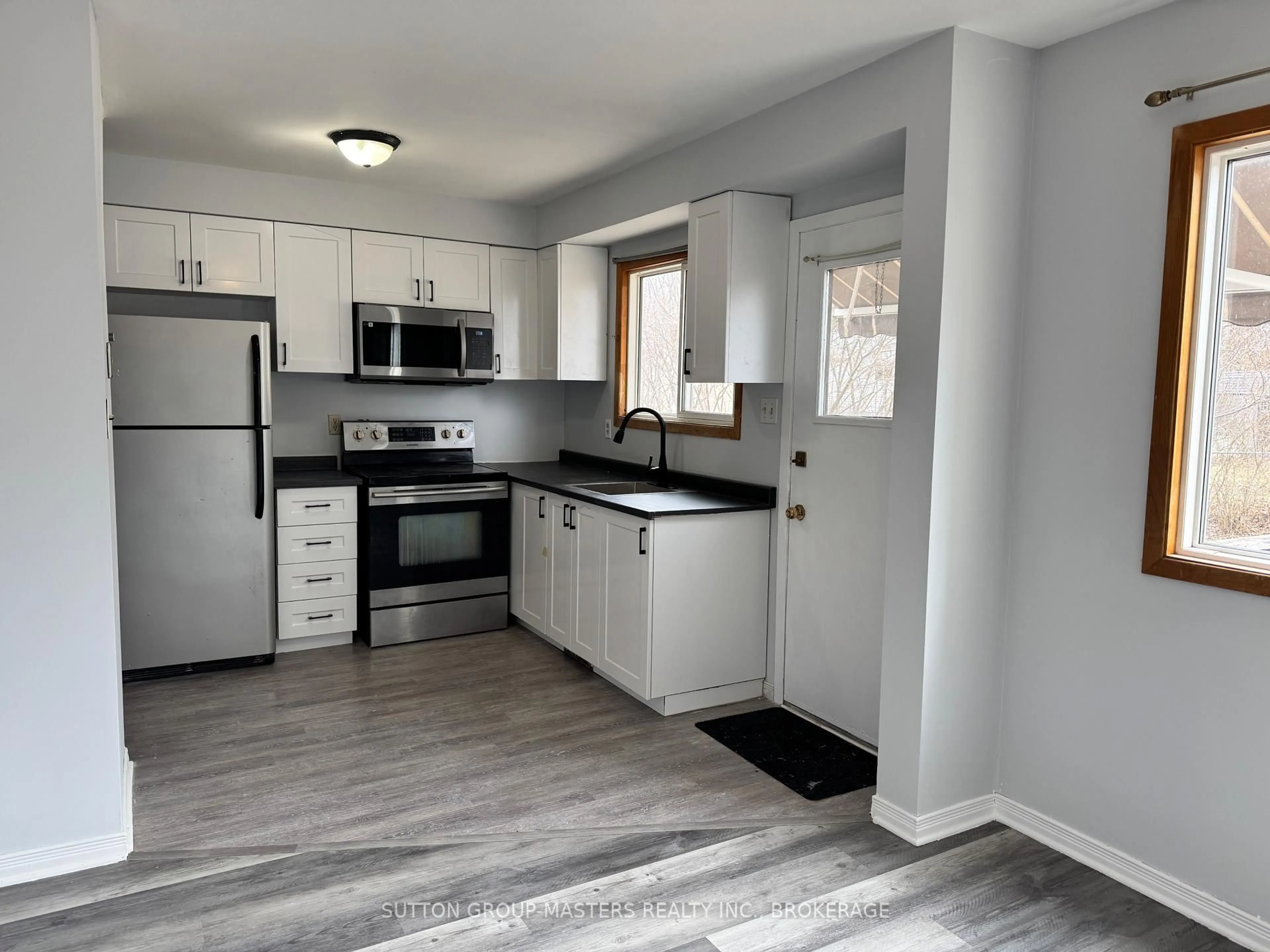 Unknown for 114 Wycliffe Cres, Kingston Ontario K7K 6B4