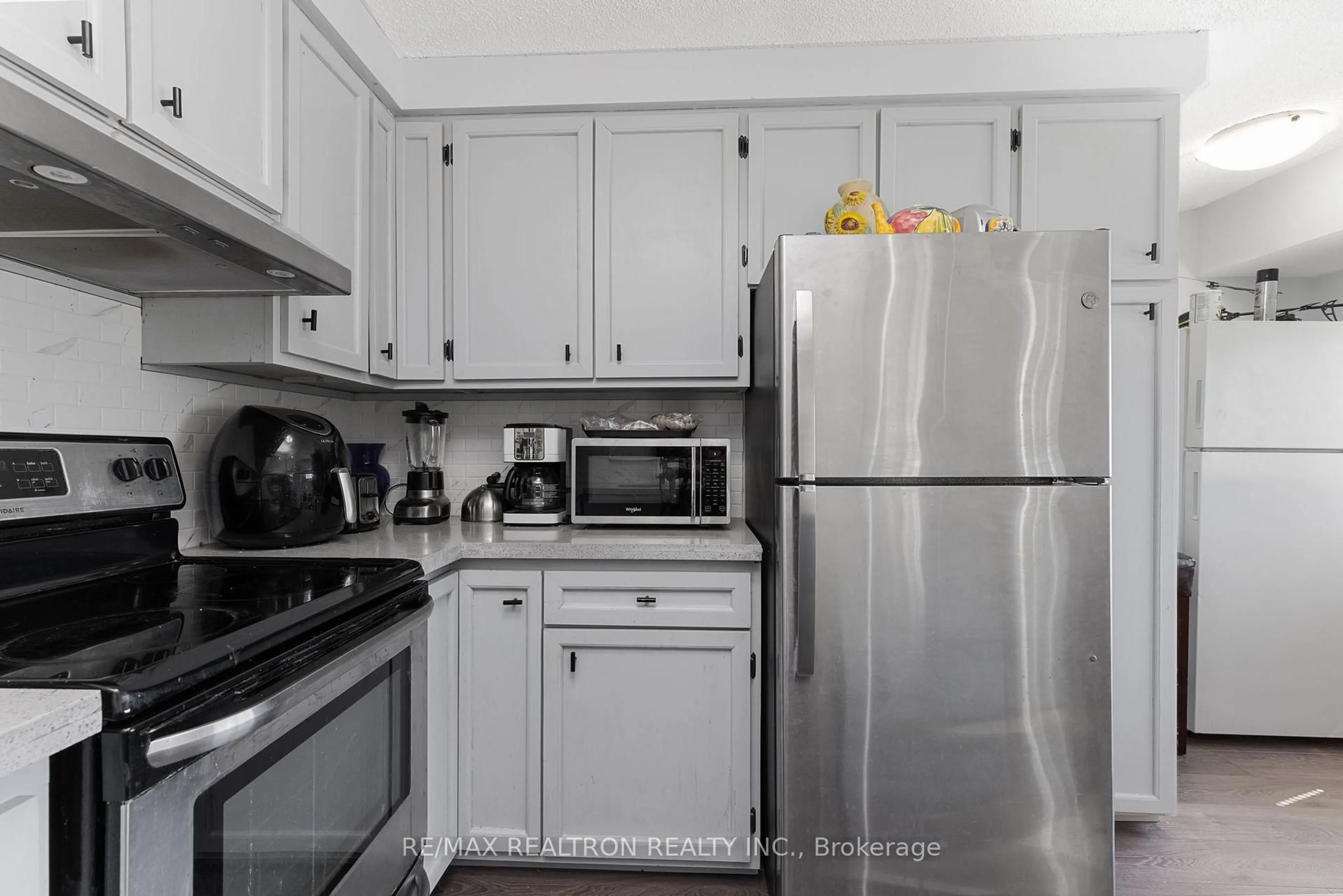 Standard kitchen, ceramic/tile floor for 2250 Hwy 124, Whitestone Ontario P0A 1G0