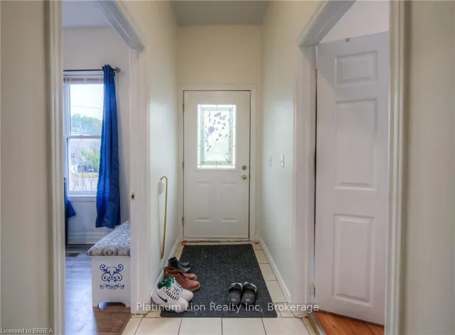 10 Bruce St, Brantford 5
