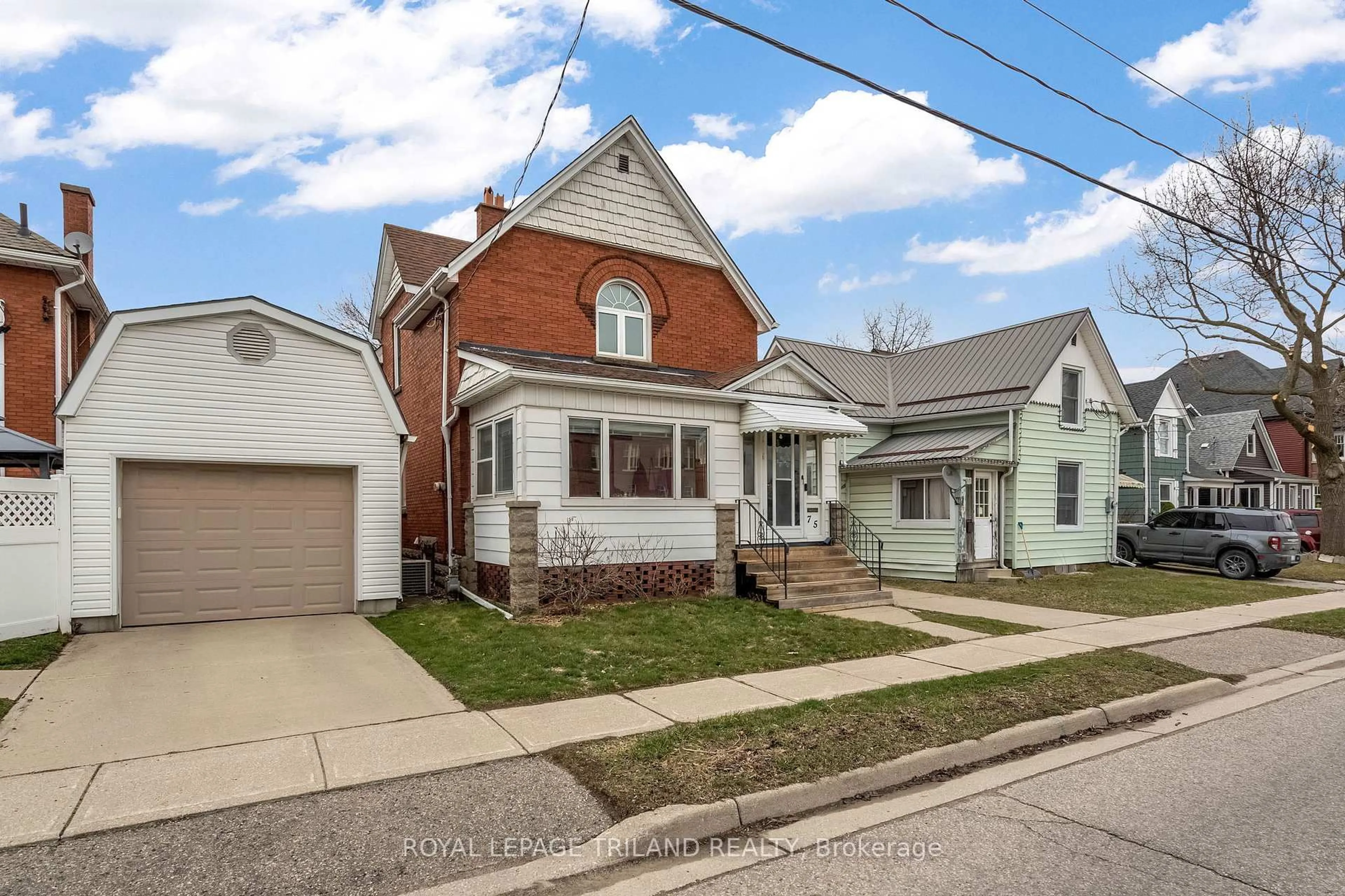 Home with brick exterior material, street for 75 CHESTER St, St. Thomas Ontario N5R 1V7