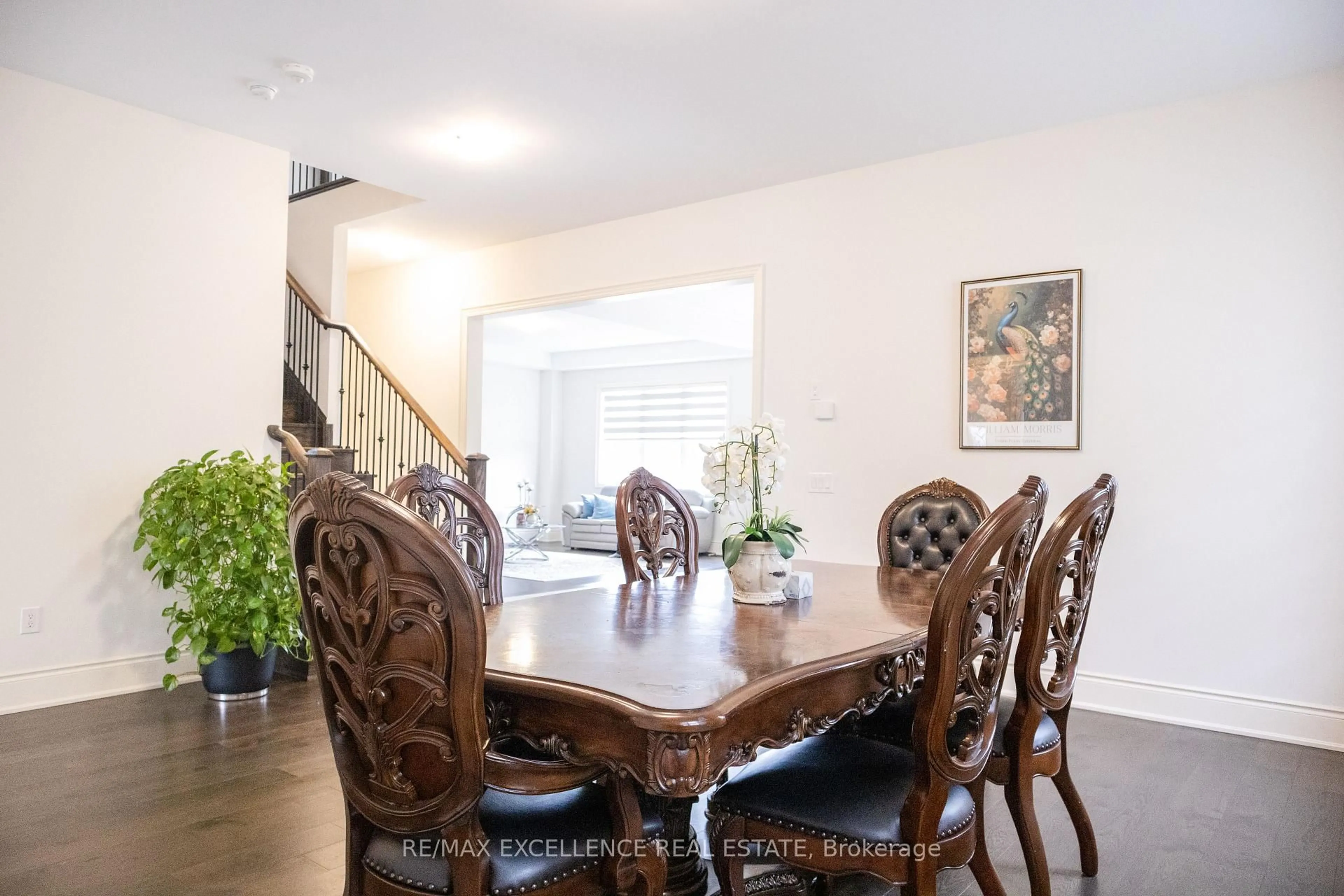 Dining room, unknown for 42 Cattail Cres, Hamilton Ontario L8B 1Z6