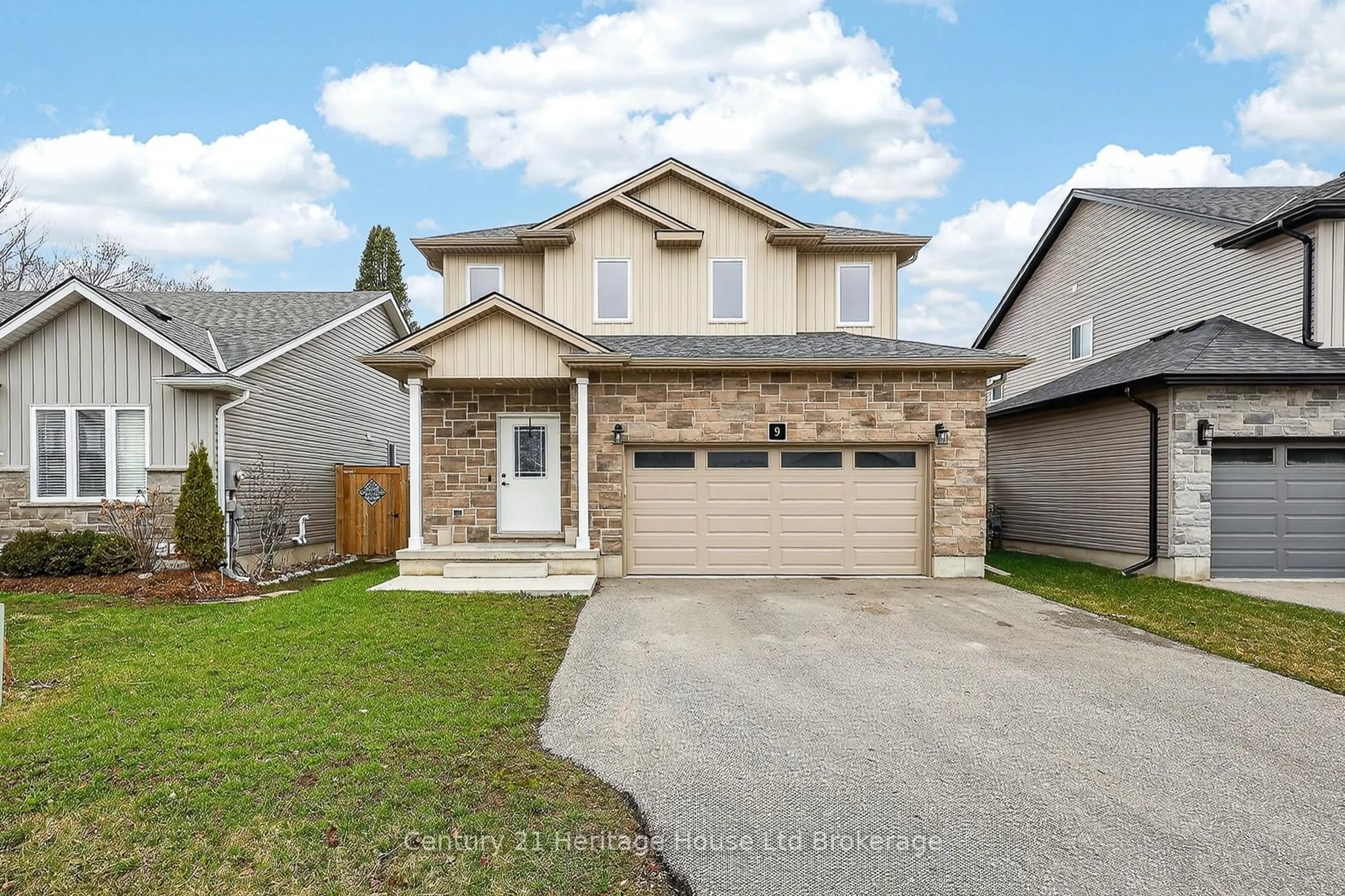 Unknown for 9 Reeves Rd, Ingersoll Ontario N5C 0E1