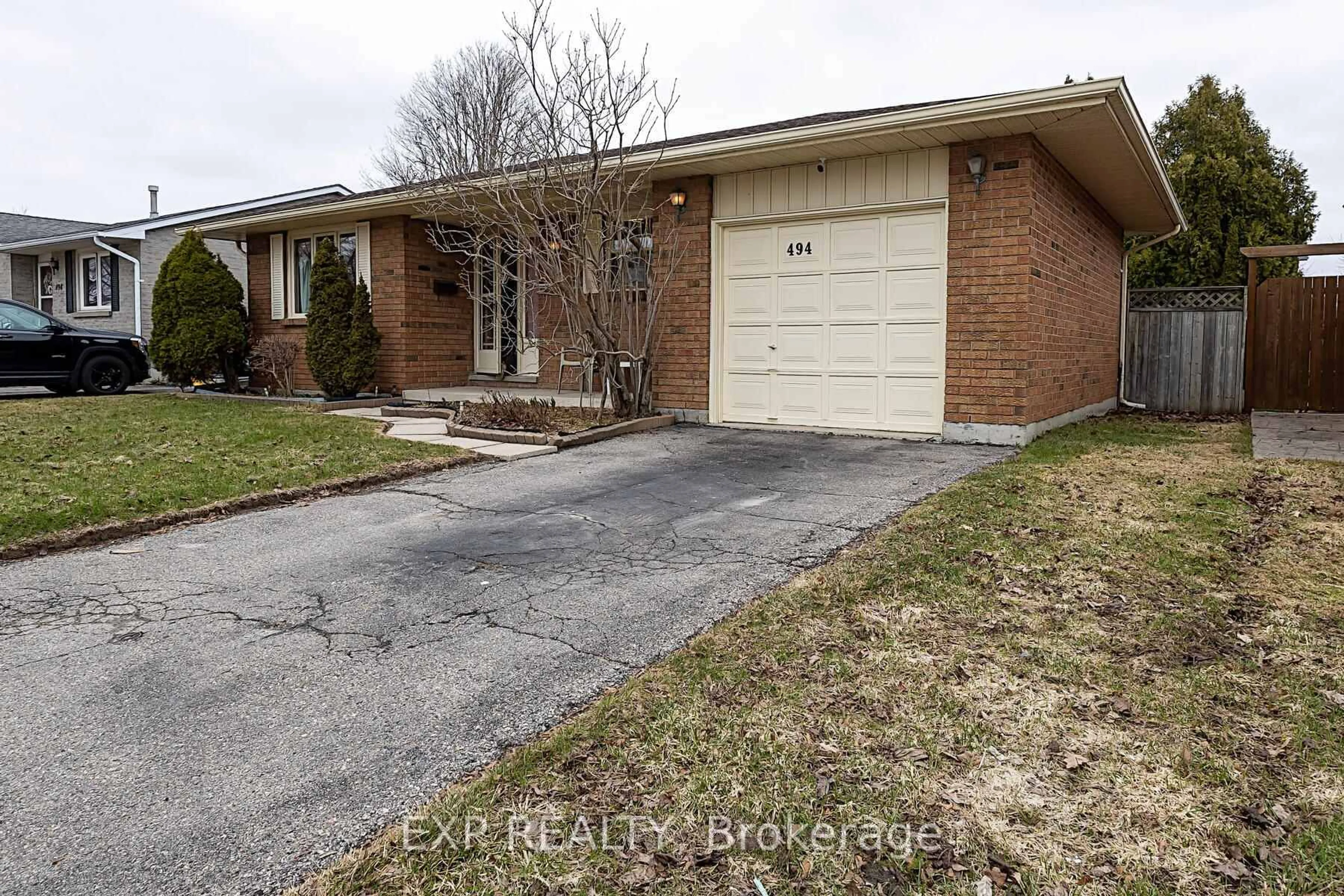 Home with brick exterior material, street for 494 Lansdowne Ave, Woodstock Ontario N4T 1J6