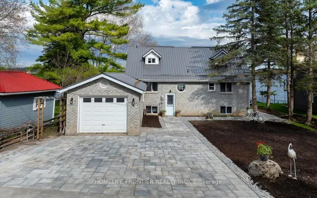6 Lakeview Park Rd, Kawartha Lakes 2