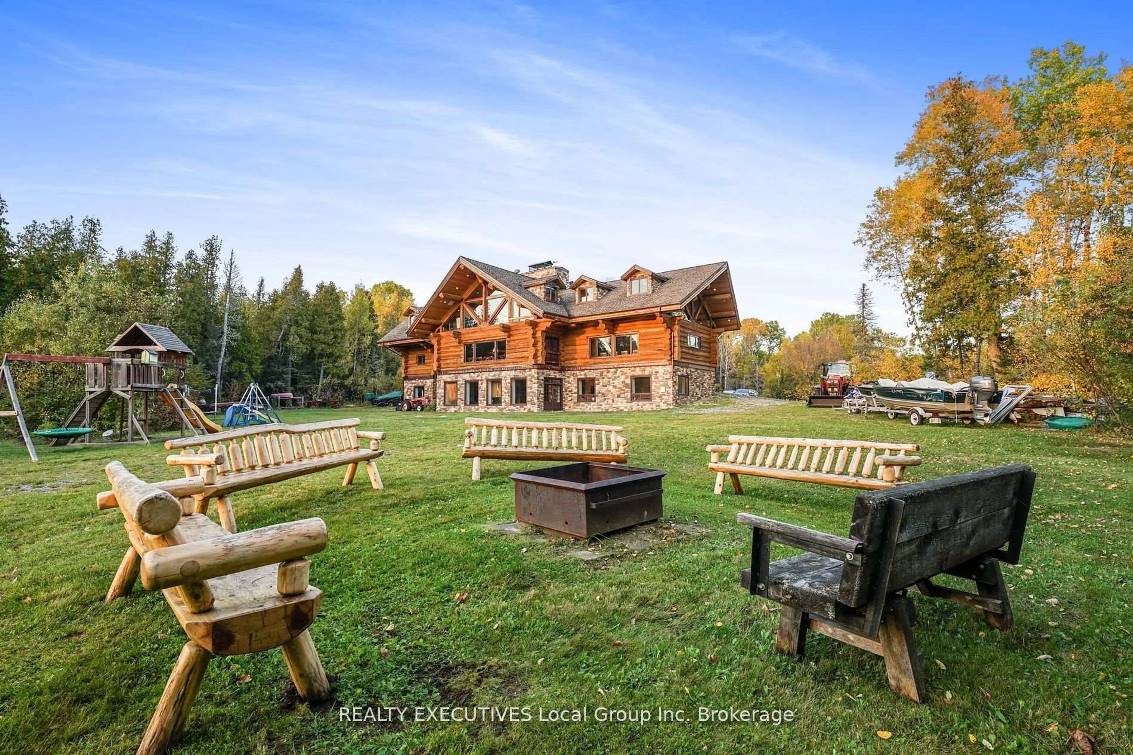 Patio, mountain view for 240/250 KANICHEE MINE Rd, Temagami Ontario P0H 2H0