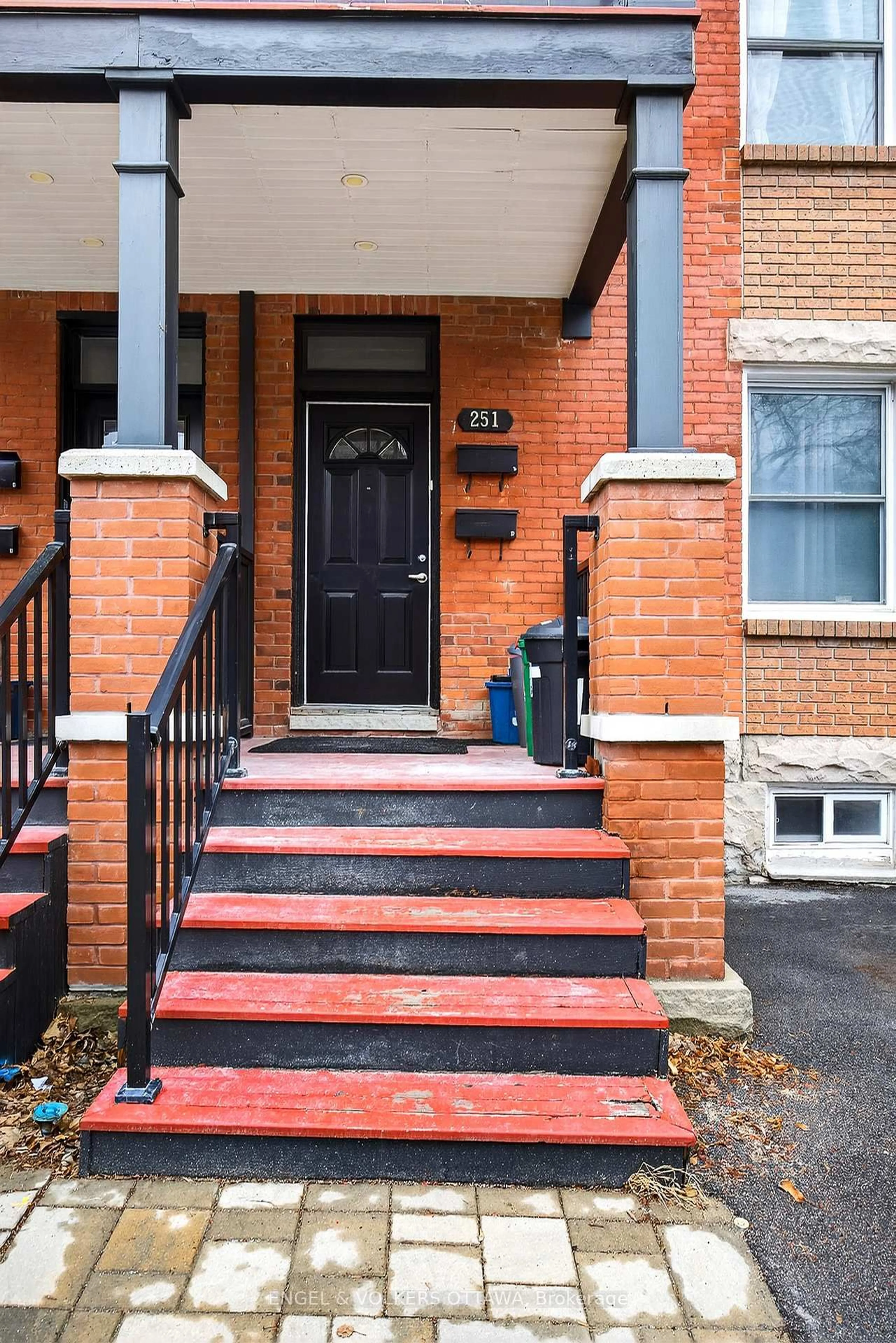 Home with brick exterior material, street for 251 Arlington Ave, Ottawa Ontario K1R 5T1