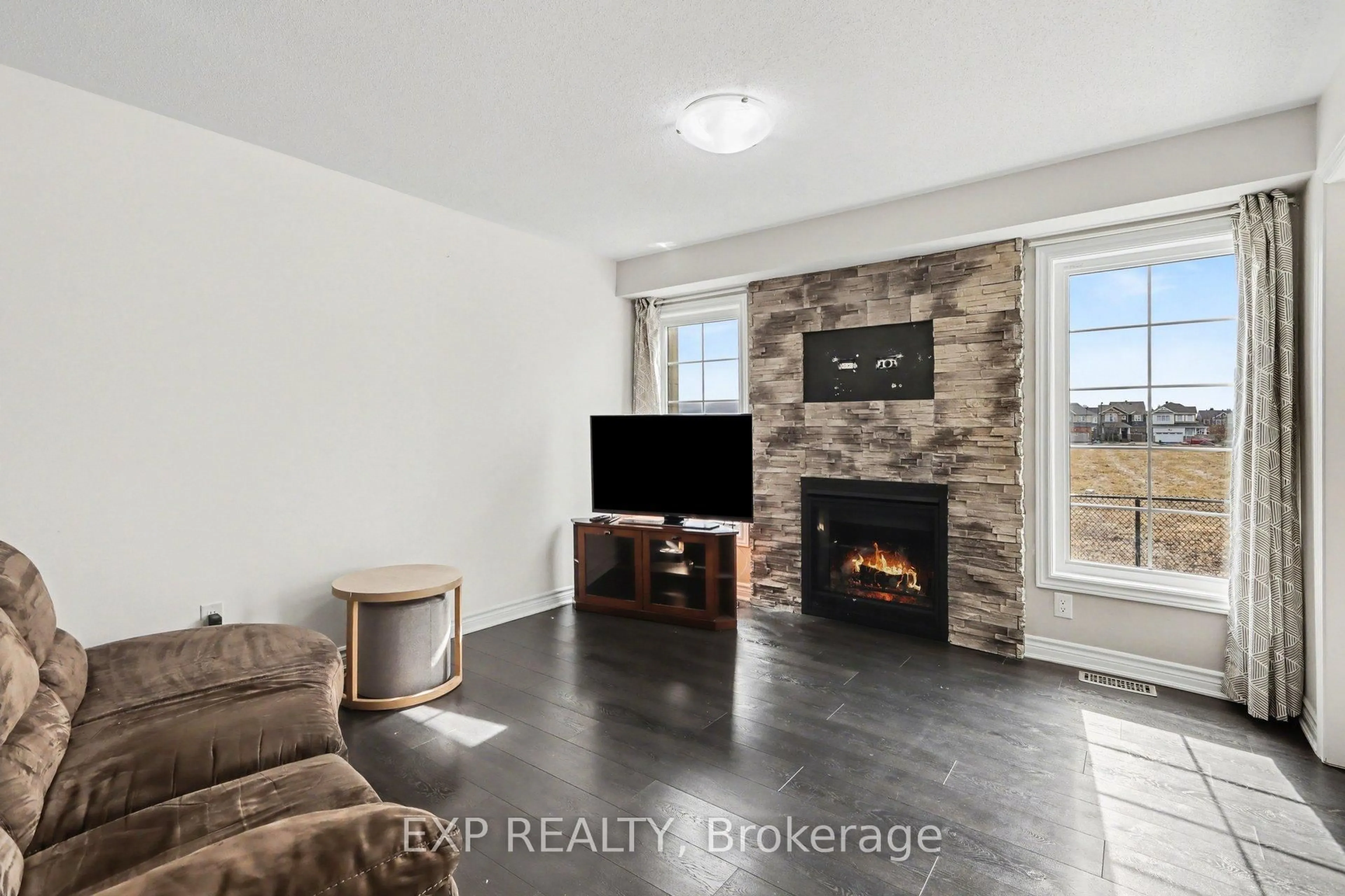 Unknown for 342 Astelia Cres, Ottawa Ontario K2S 0W7