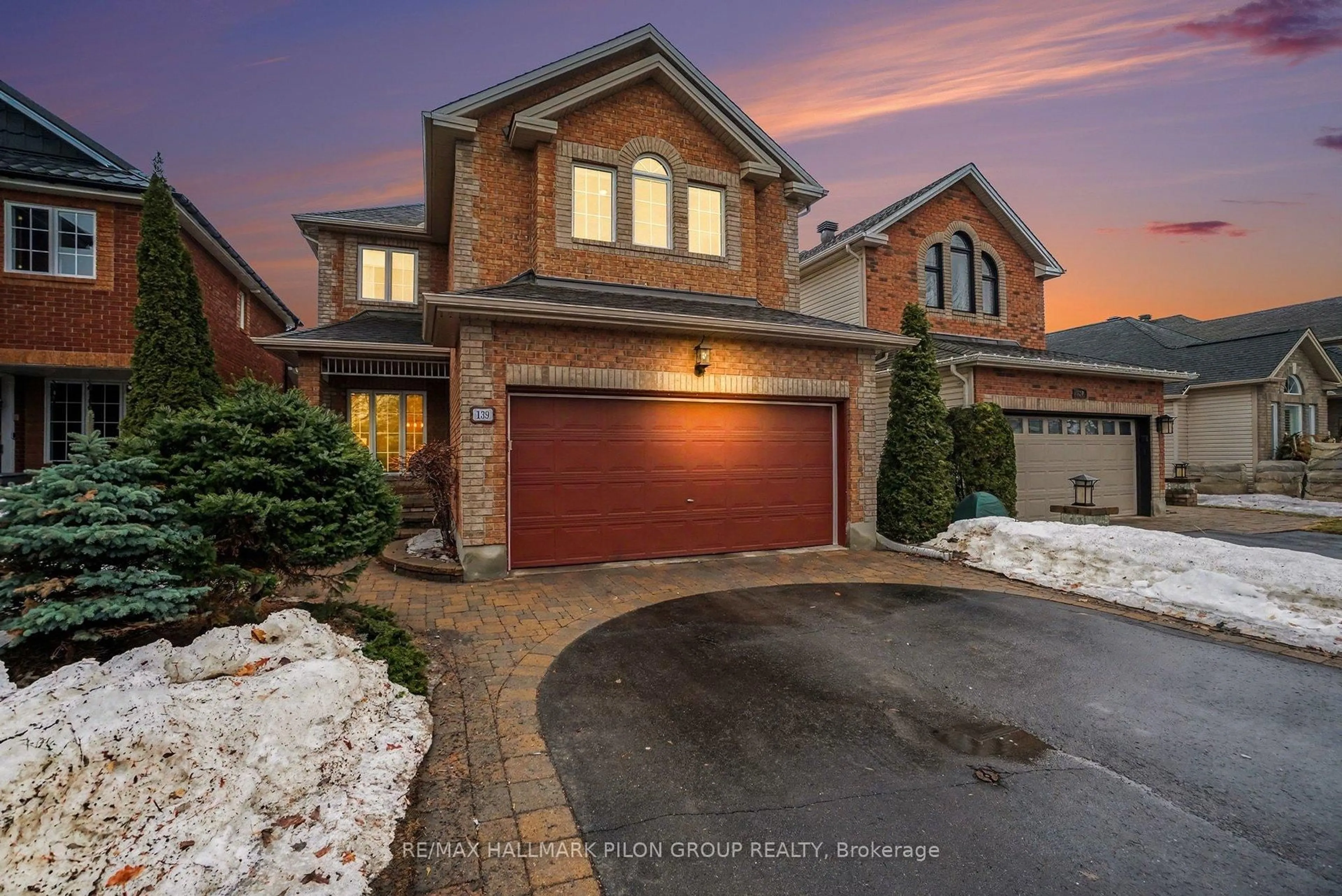 Home with brick exterior material, street for 139 Borealis Cres, Ottawa Ontario K1K 4T8