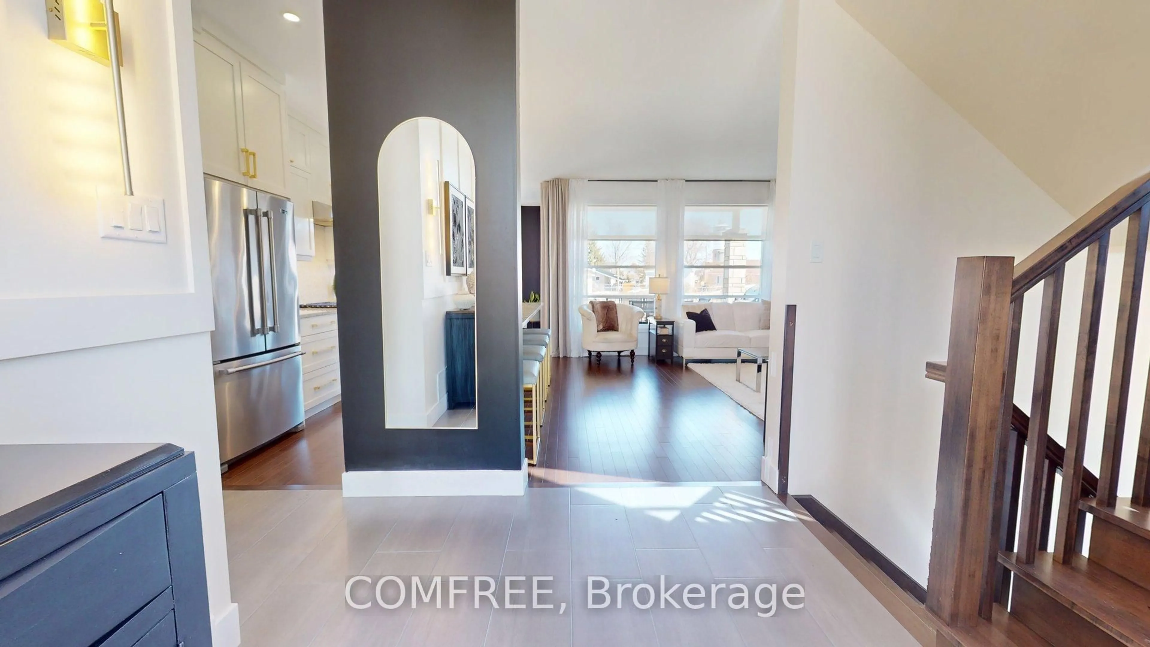 Indoor entryway for 754 Saint Joseph St, Casselman Ontario K0A 1M0