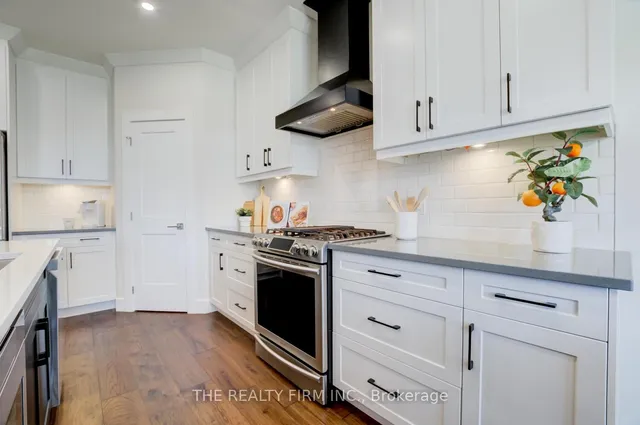 283 Elizabeth St, Southwest Middlesex 3