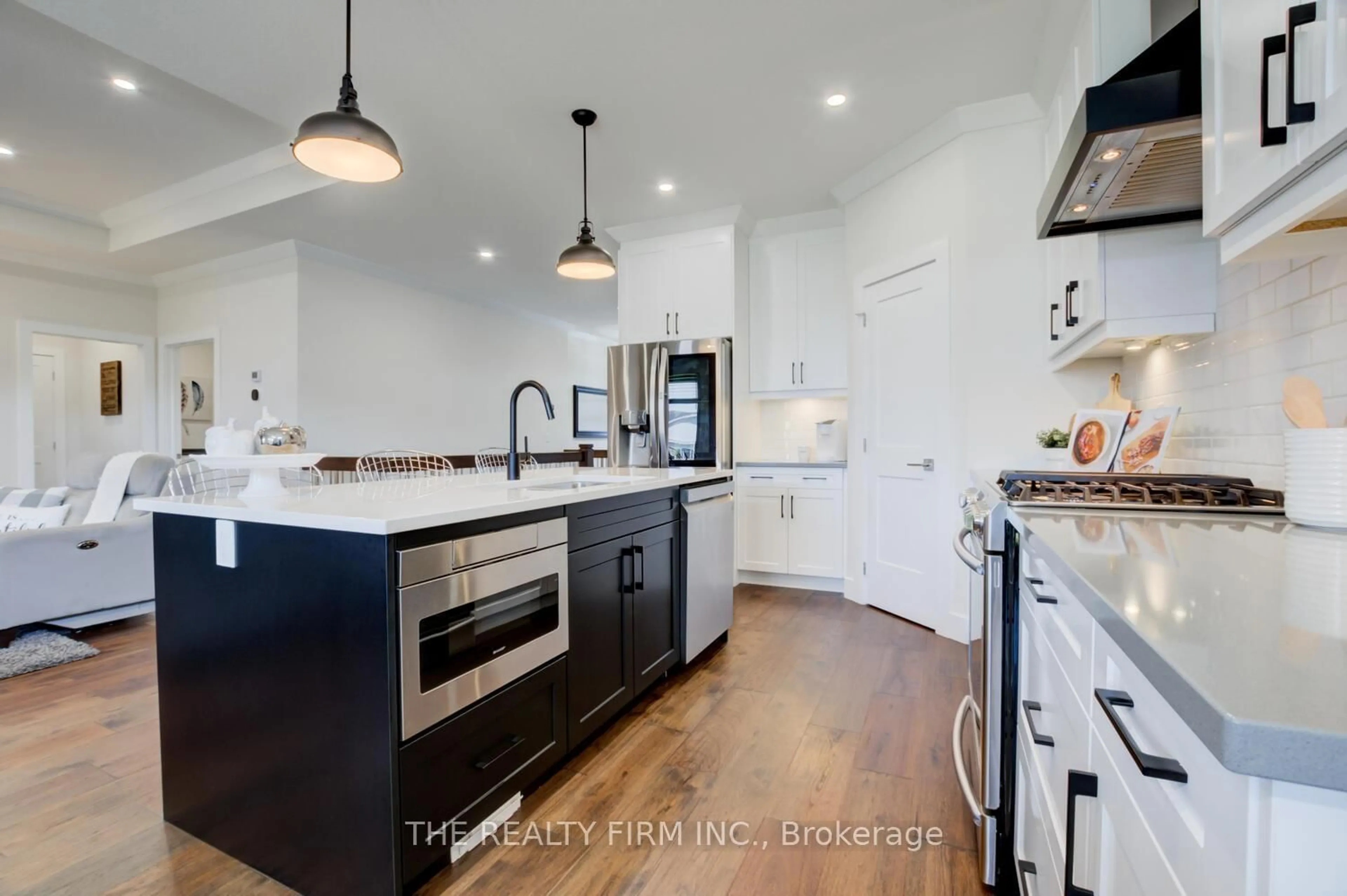 Open concept kitchen, unknown for 283 Elizabeth St, Southwest Middlesex Ontario N0L 1M0