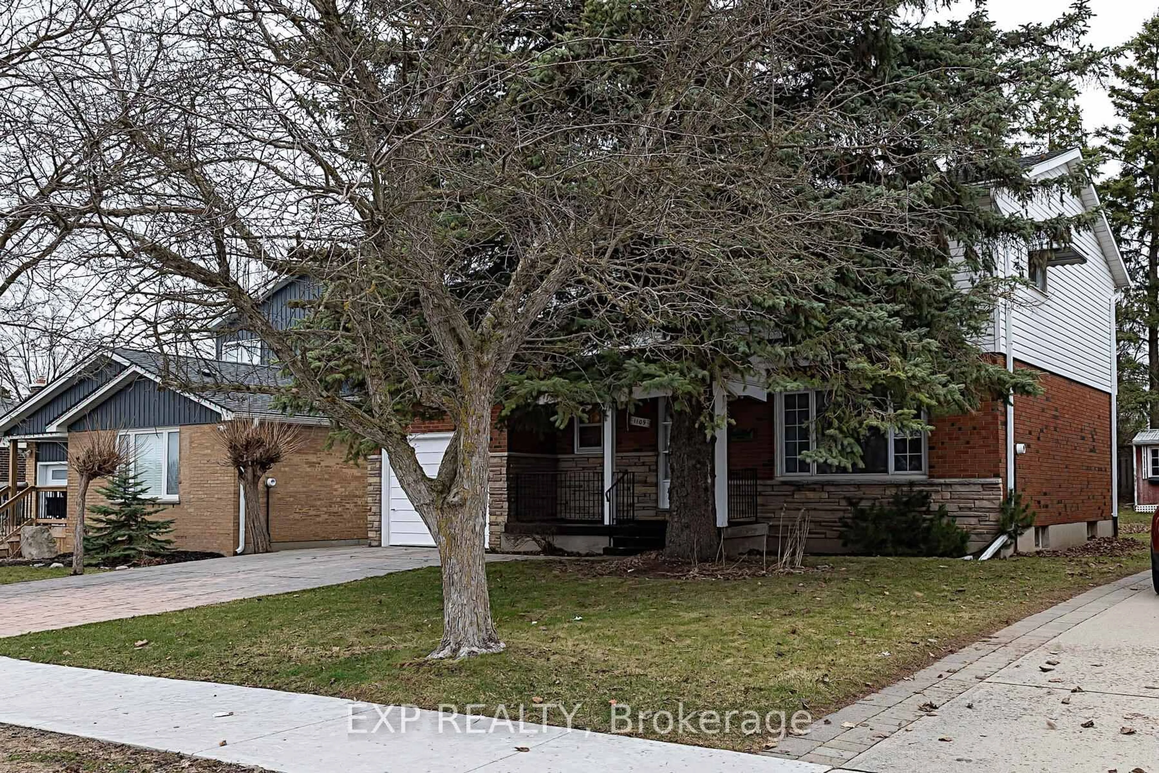 Home with brick exterior material, street for 1109 Sprucedale Rd, Woodstock Ontario N4S 4Z8