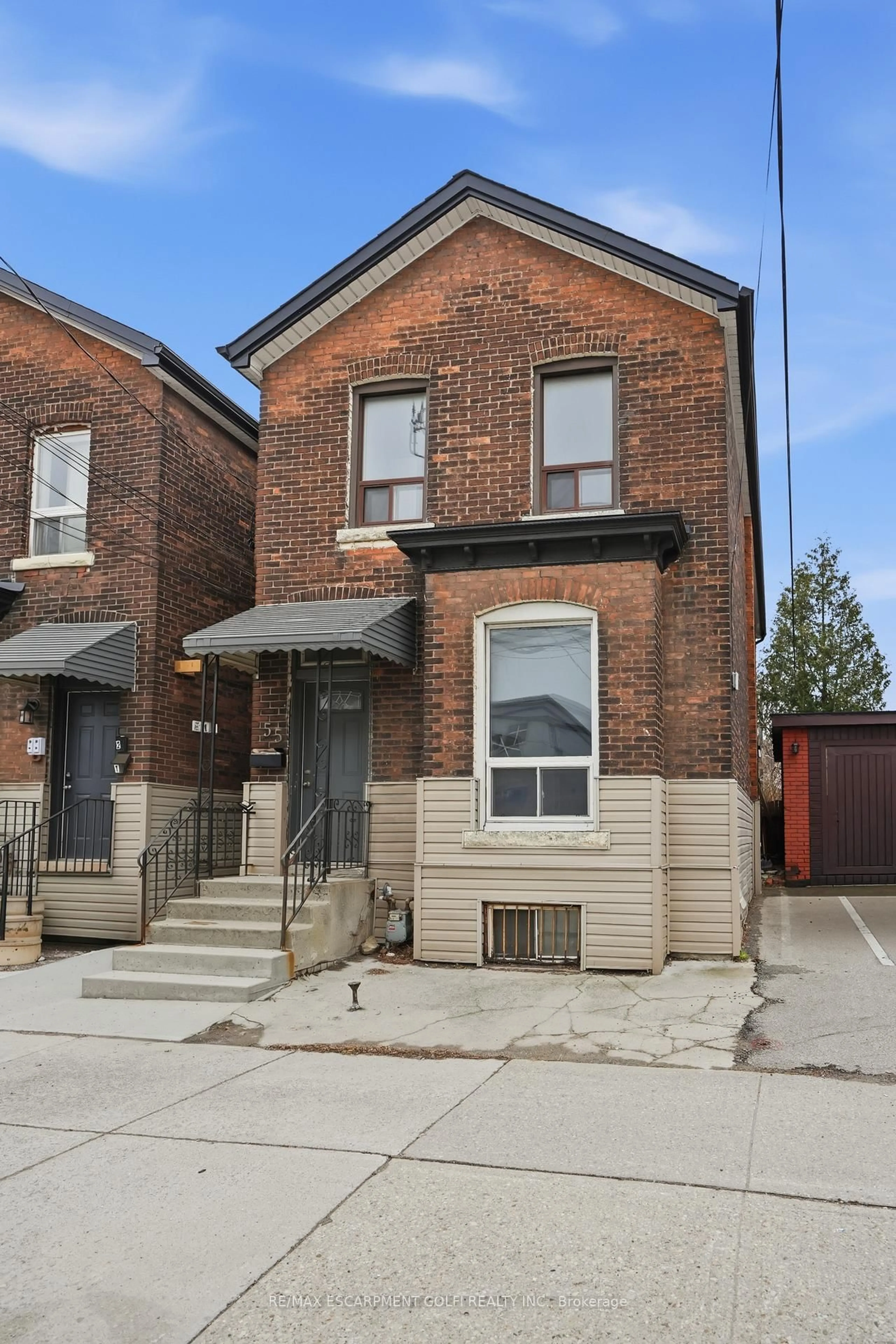 Home with brick exterior material, street for 55 Cannon St, Hamilton Ontario L8R 2B4