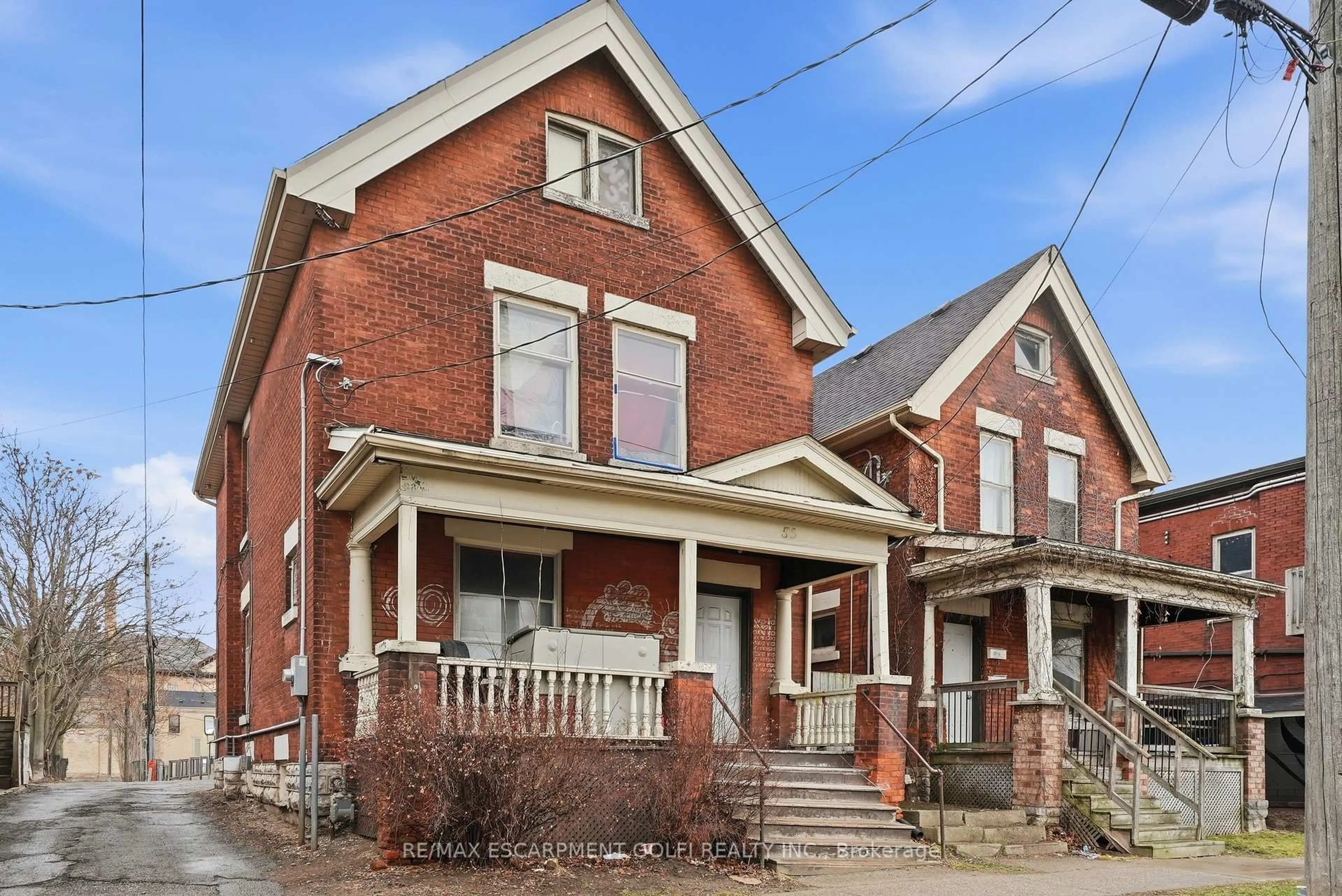 Home with brick exterior material, street for 55 Chatham St, Brantford Ontario N3T 2N8