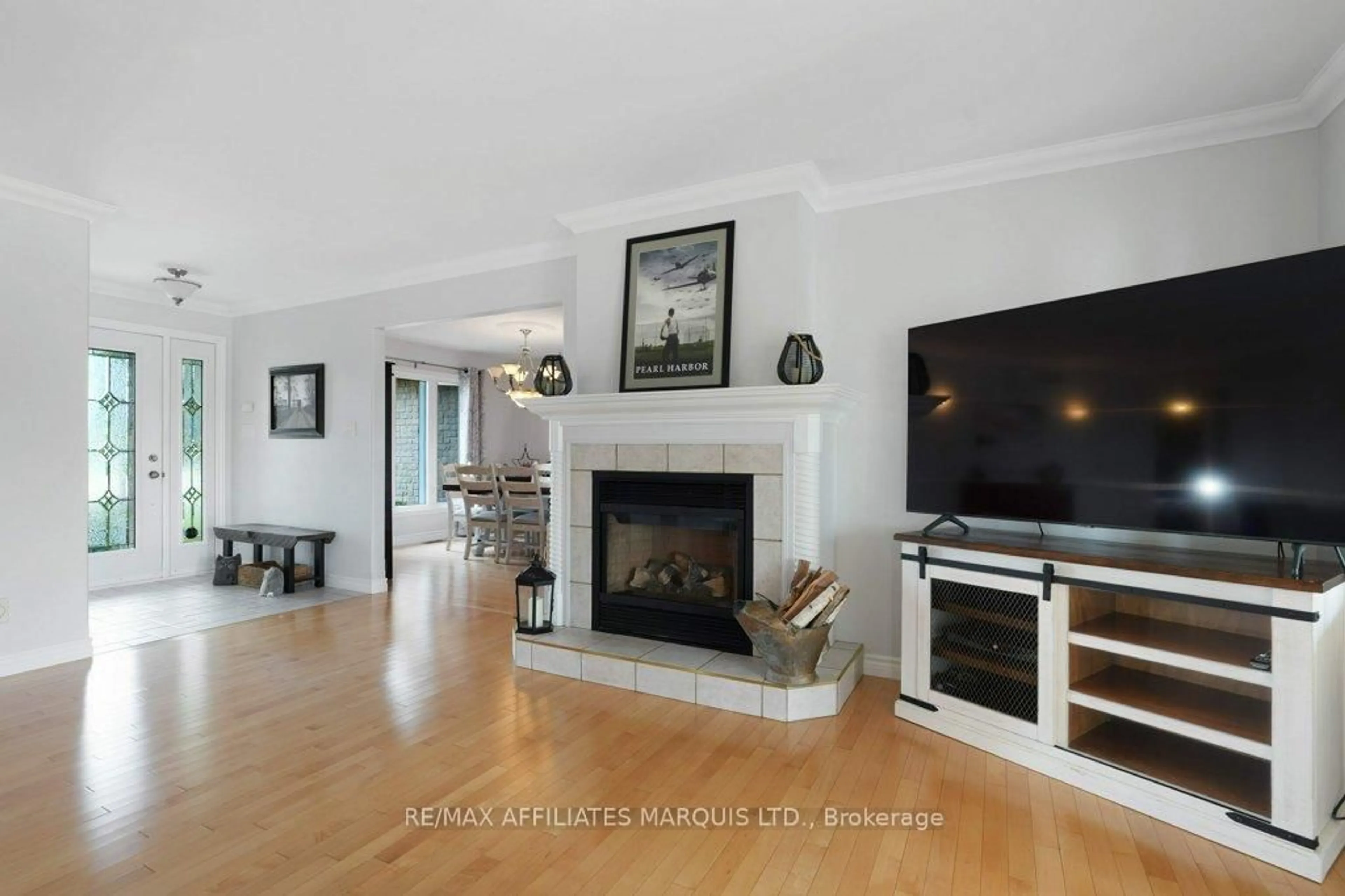 Living room with furniture, ceramic/tile floor for 18456 Tyotown Rd, South Glengarry Ontario K6H 7S5