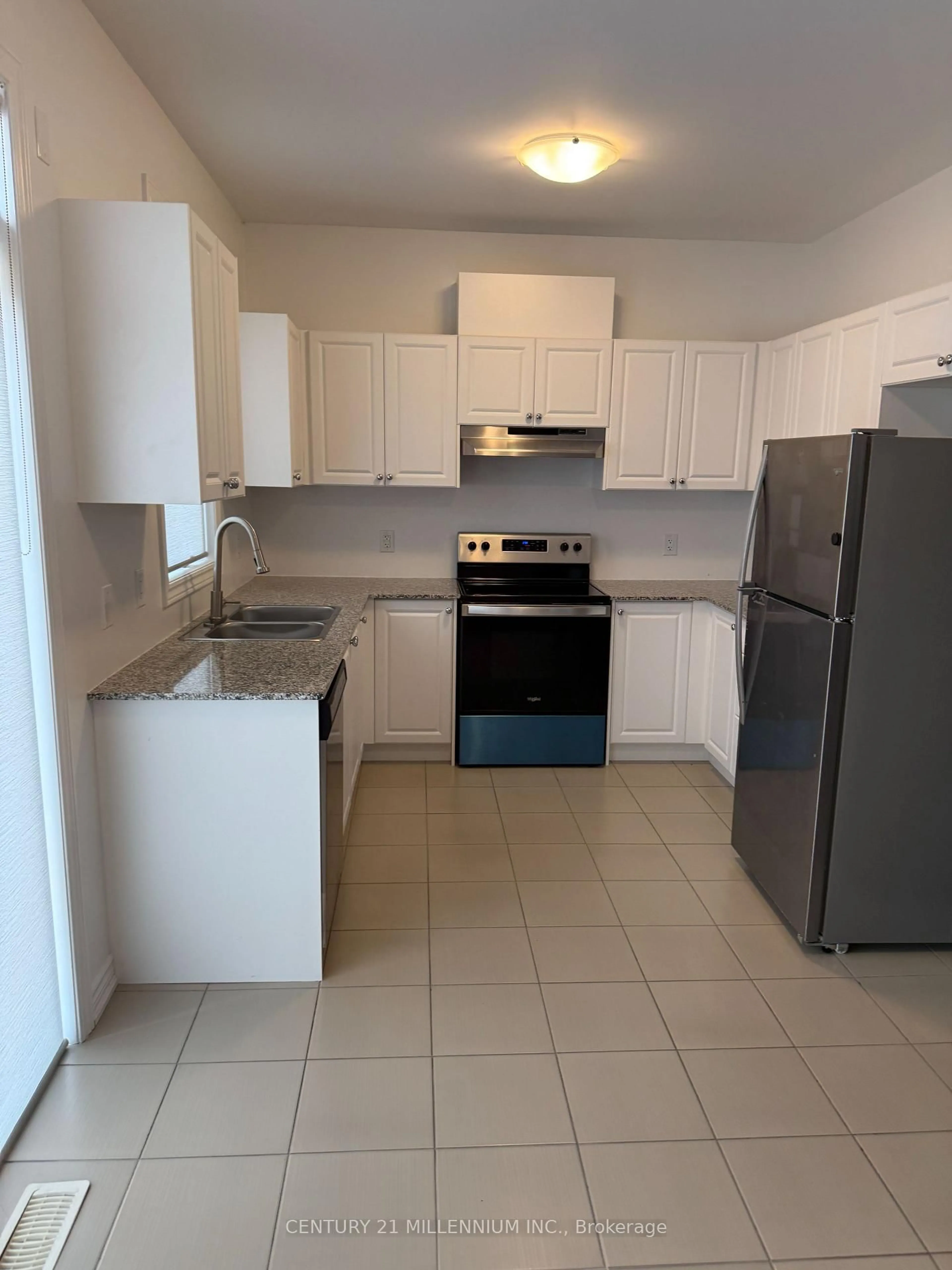 Standard kitchen, unknown for 29 Corbett St, Southgate Ontario N0C 1B0