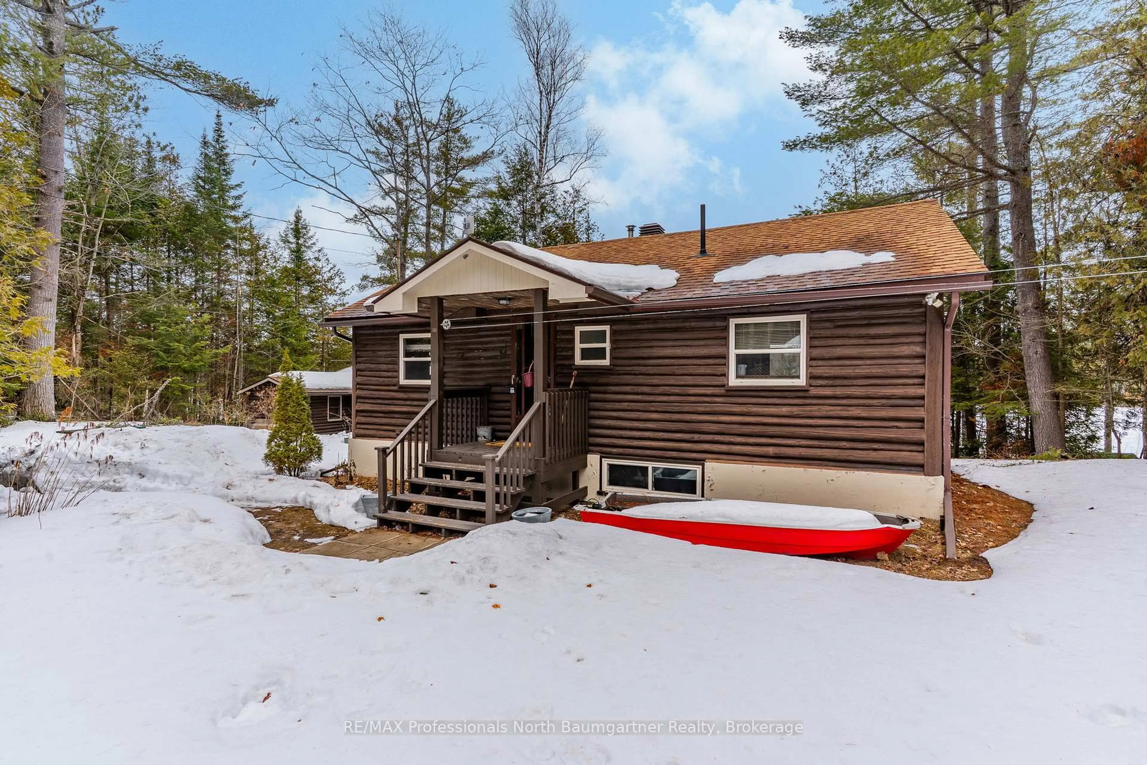 A pic from outside/outdoor area/front of a property/back of a property/a pic from drone, unknown for 1012 Coulson Lane, Highlands East Ontario K0M 1R0