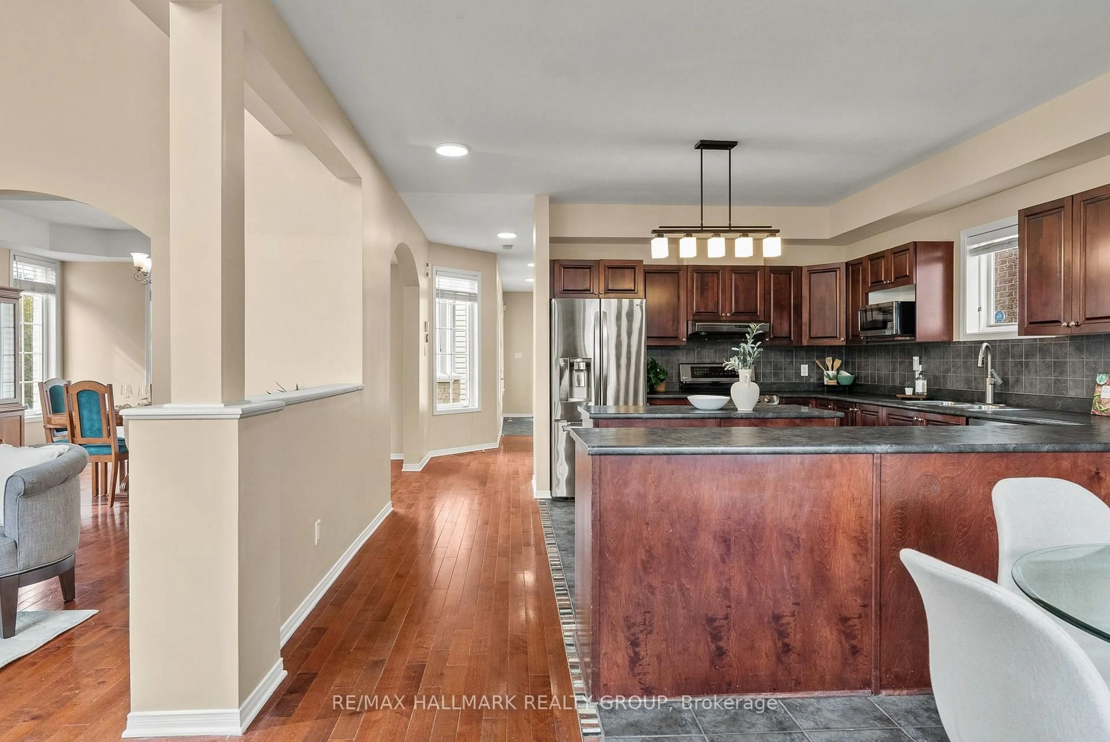 Open concept kitchen, ceramic/tile floor for 303 Parkin Circ, Ottawa Ontario K1T 4G8