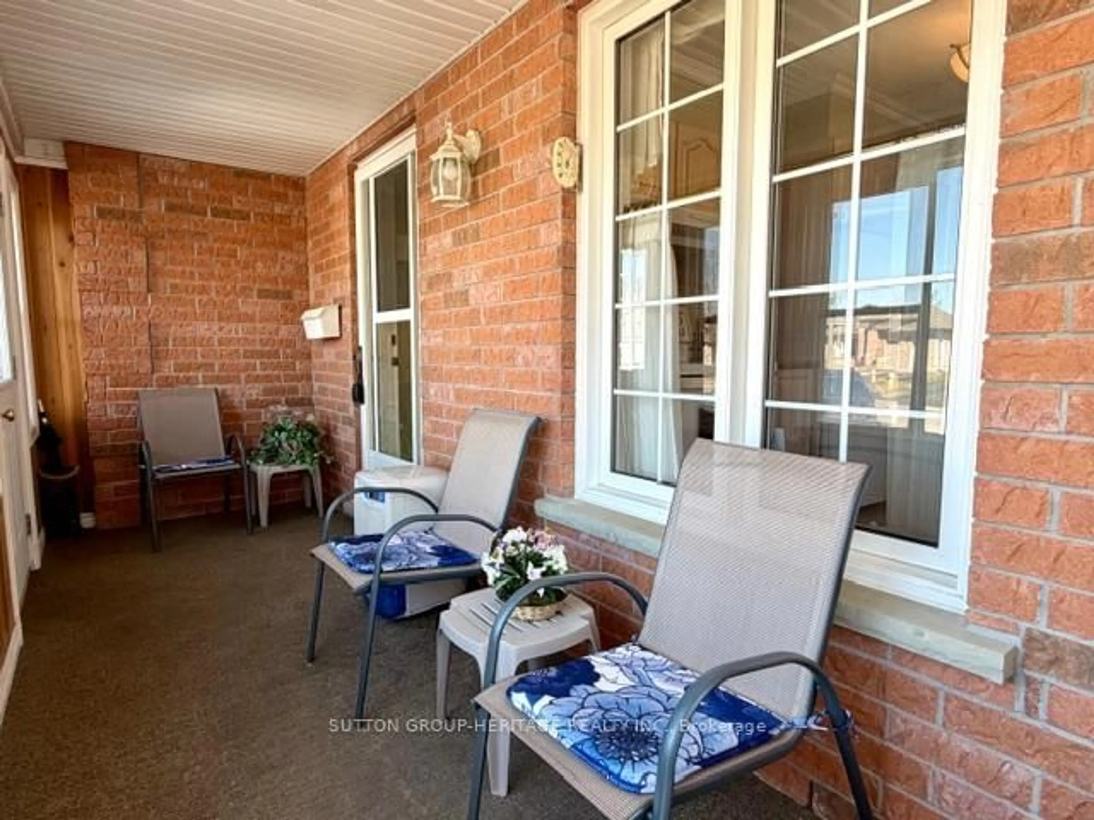 Patio, street for 5 Susan Crt, Kawartha Lakes Ontario K9H 4H1