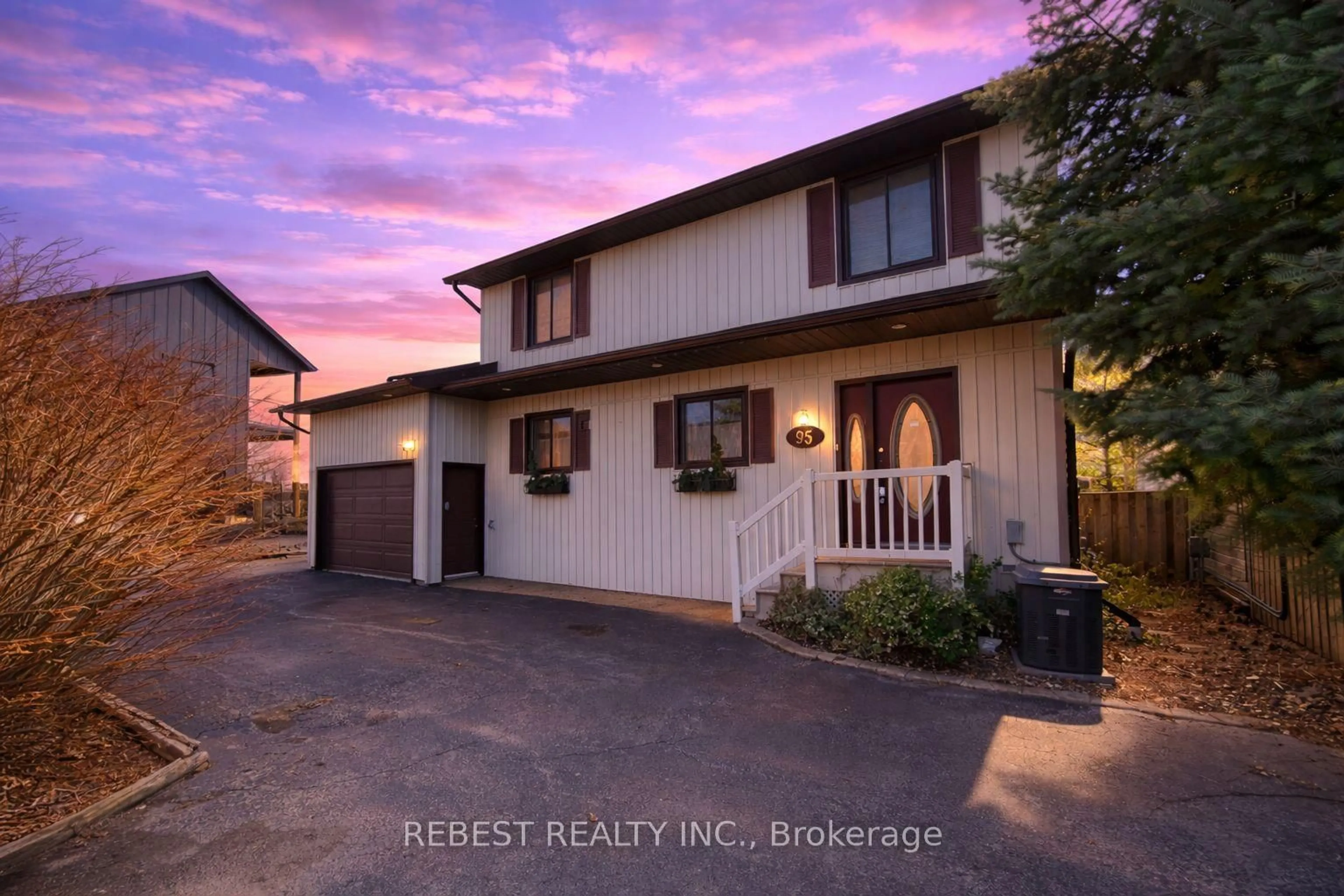 A pic from outside/outdoor area/front of a property/back of a property/a pic from drone, street for 95 Haldimand County 17 Rd, Haldimand Ontario N1A 2W4