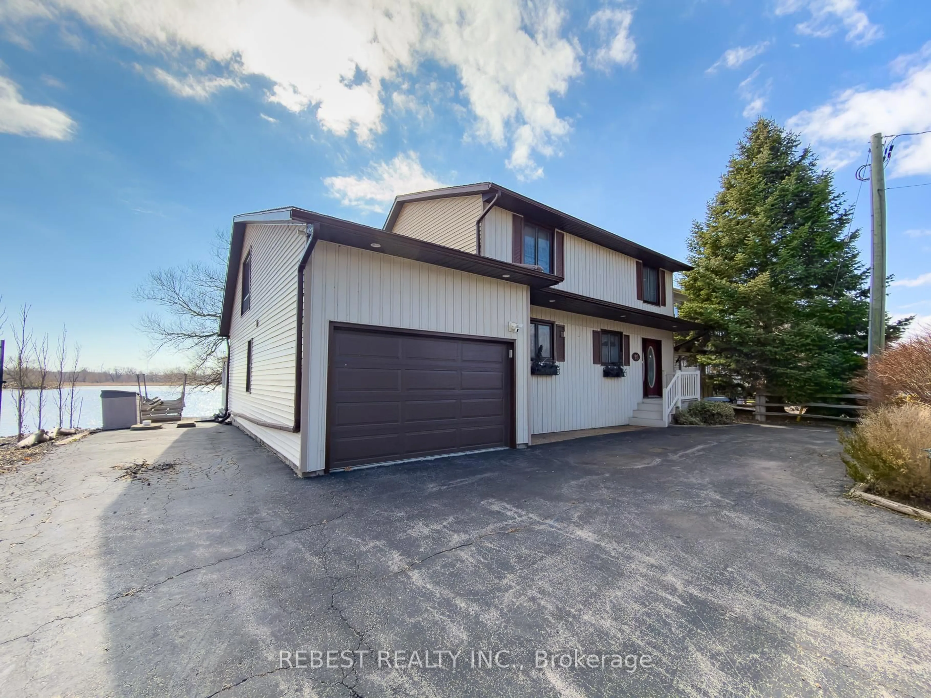 A pic from outside/outdoor area/front of a property/back of a property/a pic from drone, street for 95 Haldimand County 17 Rd, Haldimand Ontario N1A 2W4