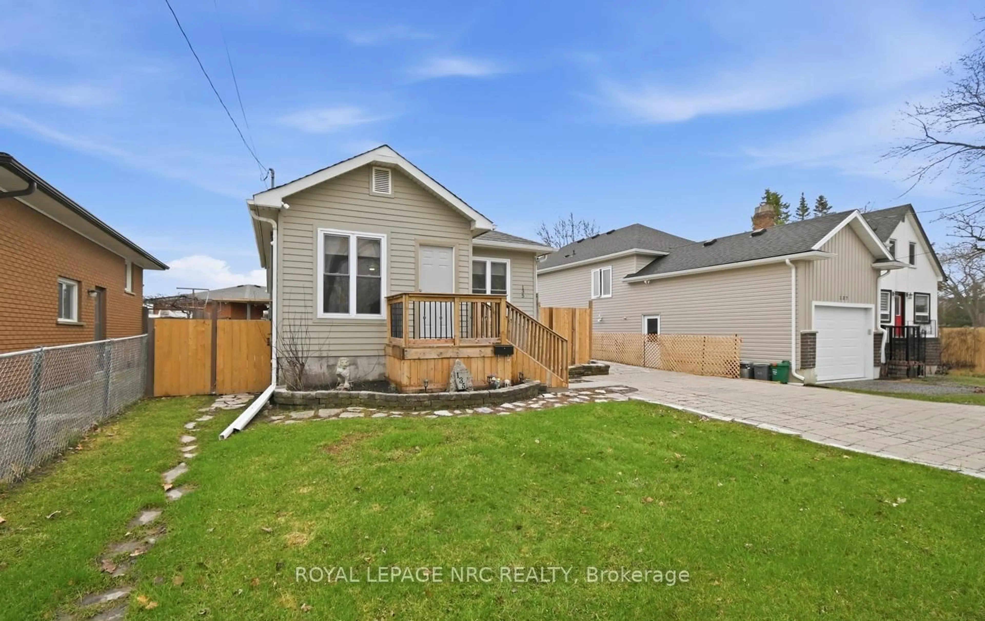 Unknown for 135 St. George St, Welland Ontario L3C 5N7