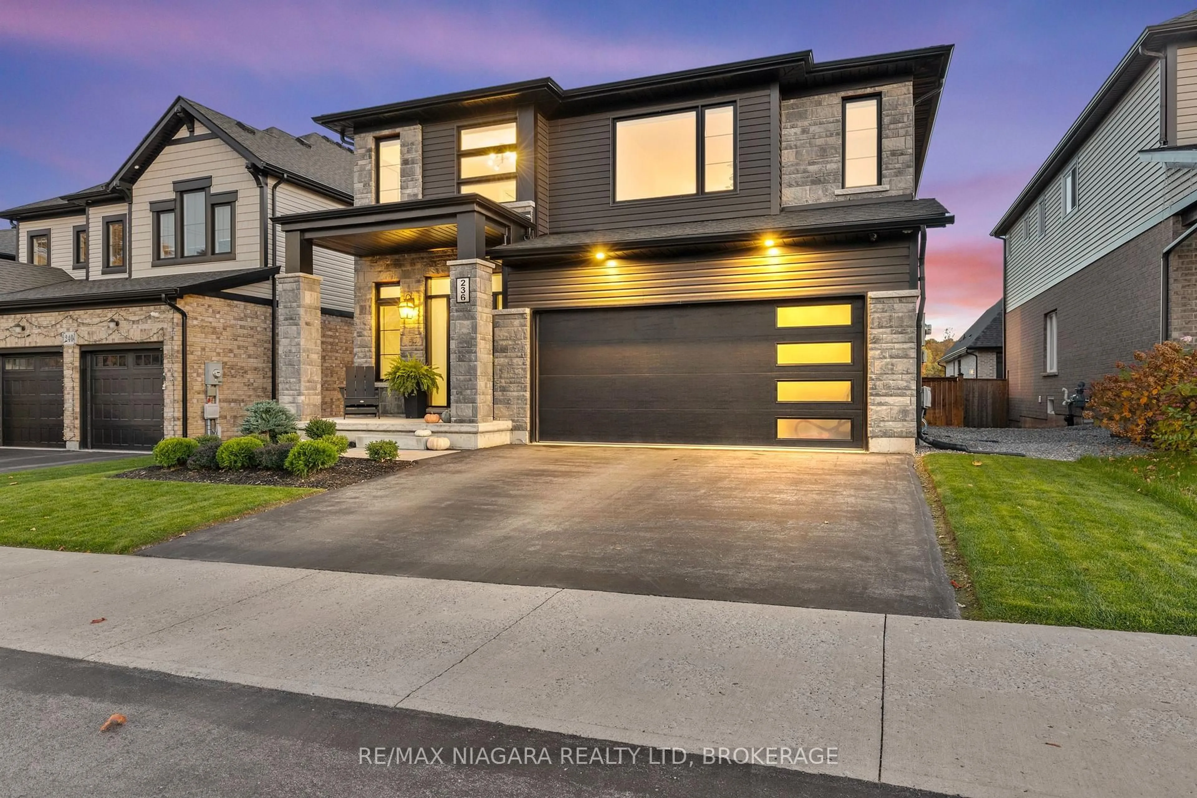 Home with brick exterior material, street for 236 WALKER Rd, Pelham Ontario L3B 5N5