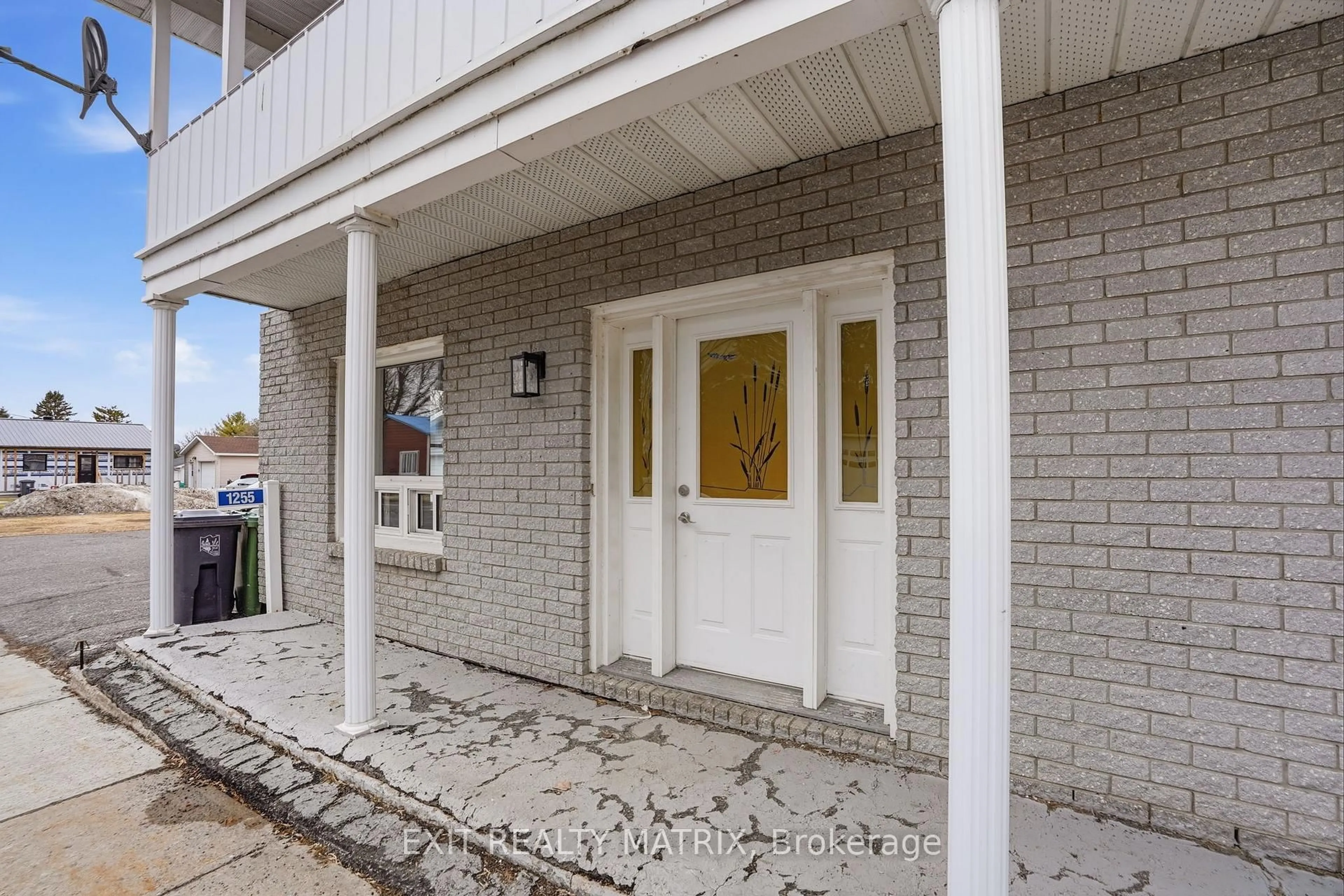 Unknown for 1255 Labrosse St, East Hawkesbury Ontario K0B 1P0