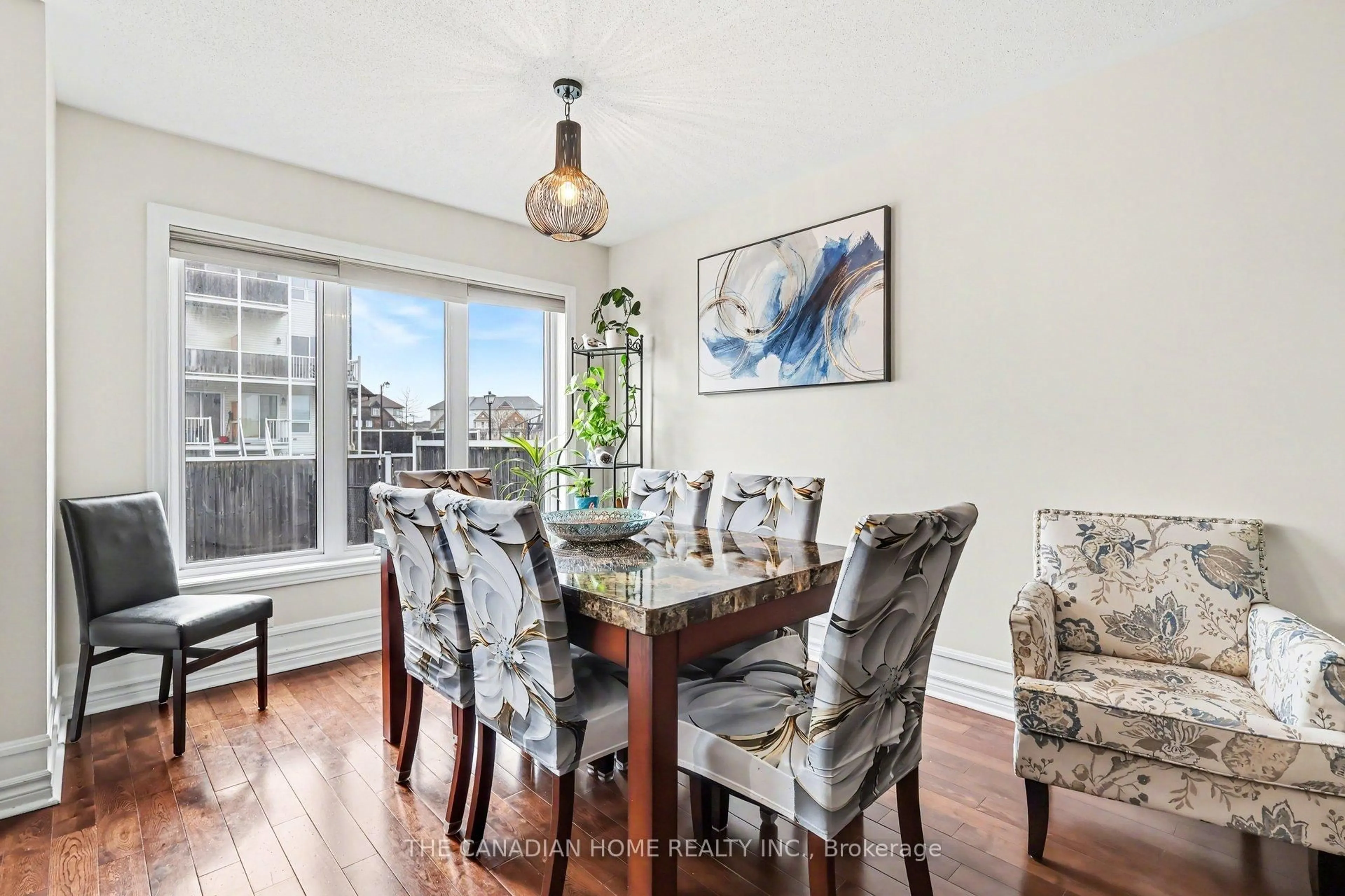 Dining room, wood/laminate floor for 265 Wildcliff Way, Orleans Ontario K4A 0L4