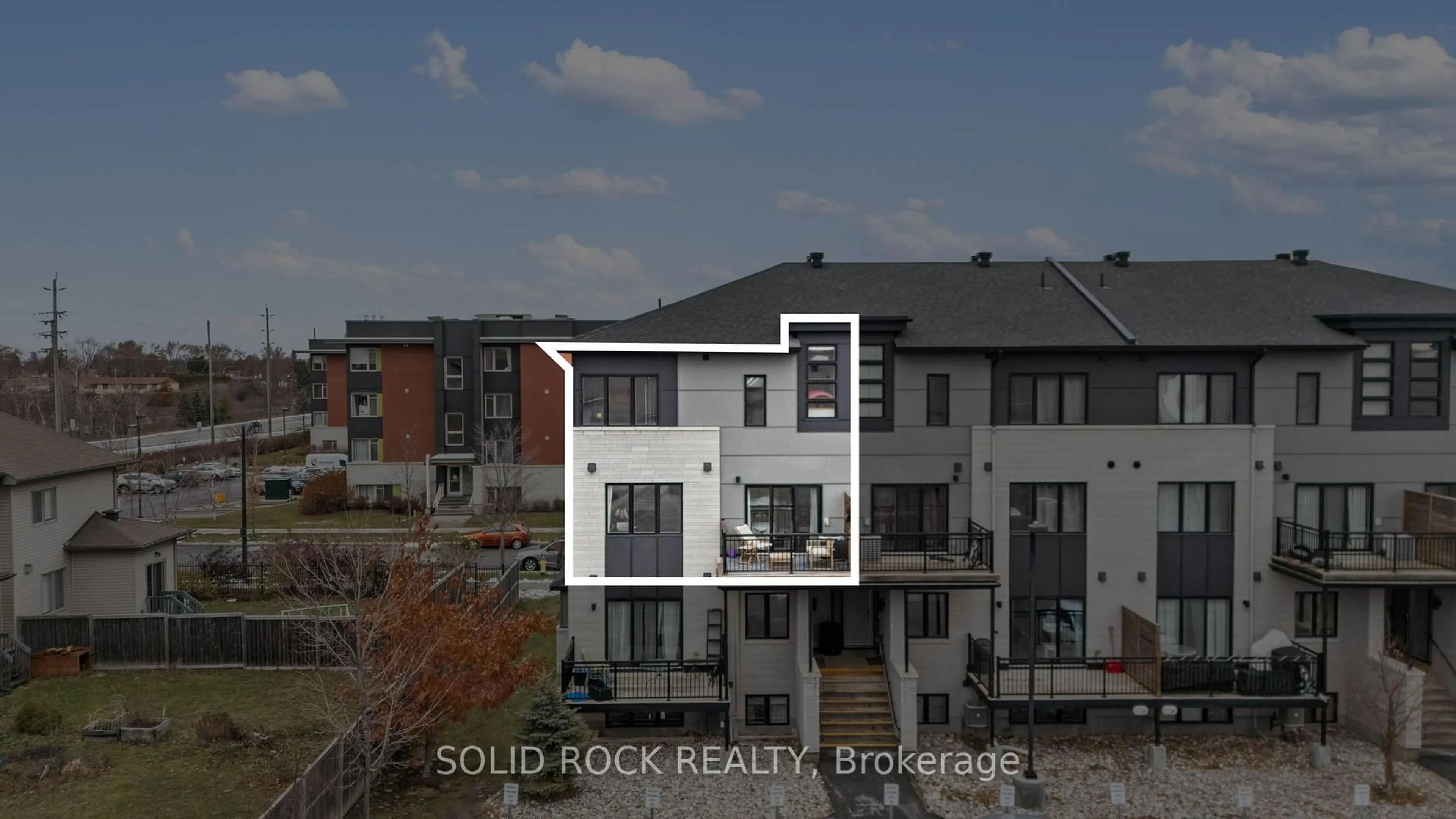 A pic from outside/outdoor area/front of a property/back of a property/a pic from drone, unknown for 442 Via Verona Ave #22, Ottawa Ontario K2J 6B3