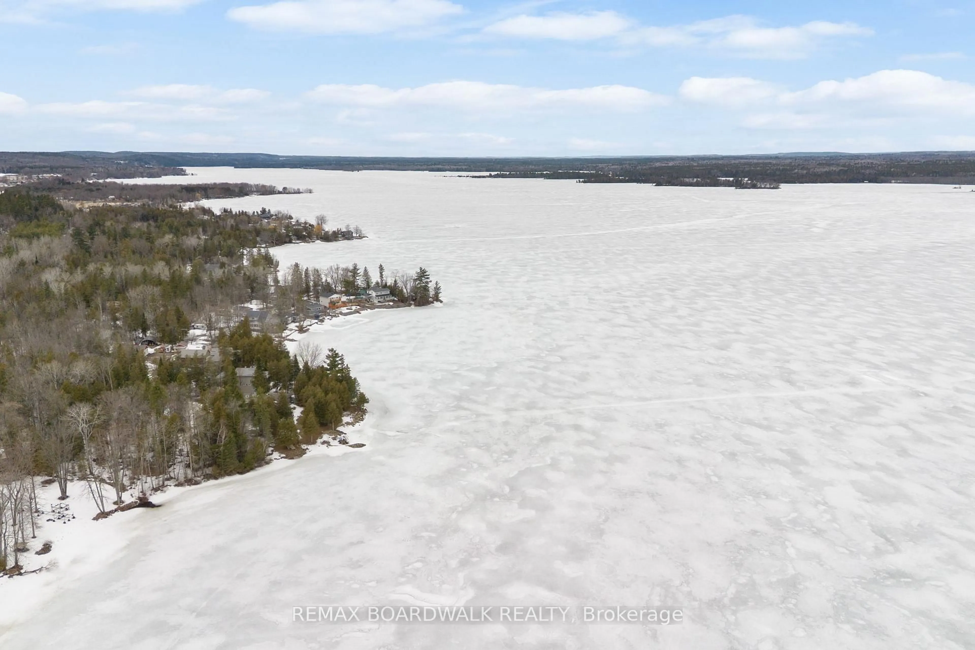 A pic of a room for 9 Skebo Lane, Renfrew Ontario K7V 3Z8